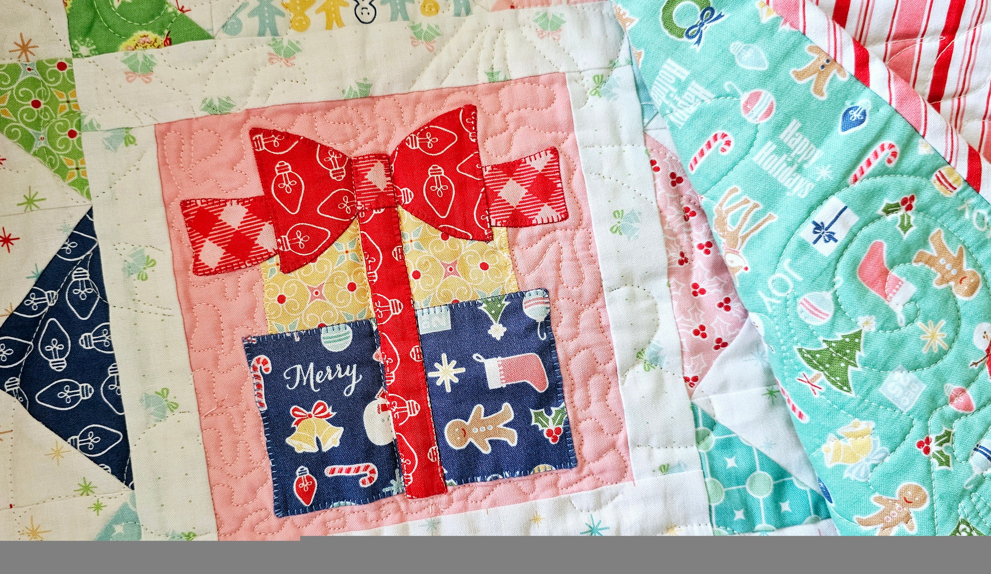 Quilt Kit, Cozy Christmas Applique' (Templates Included) - Image 9