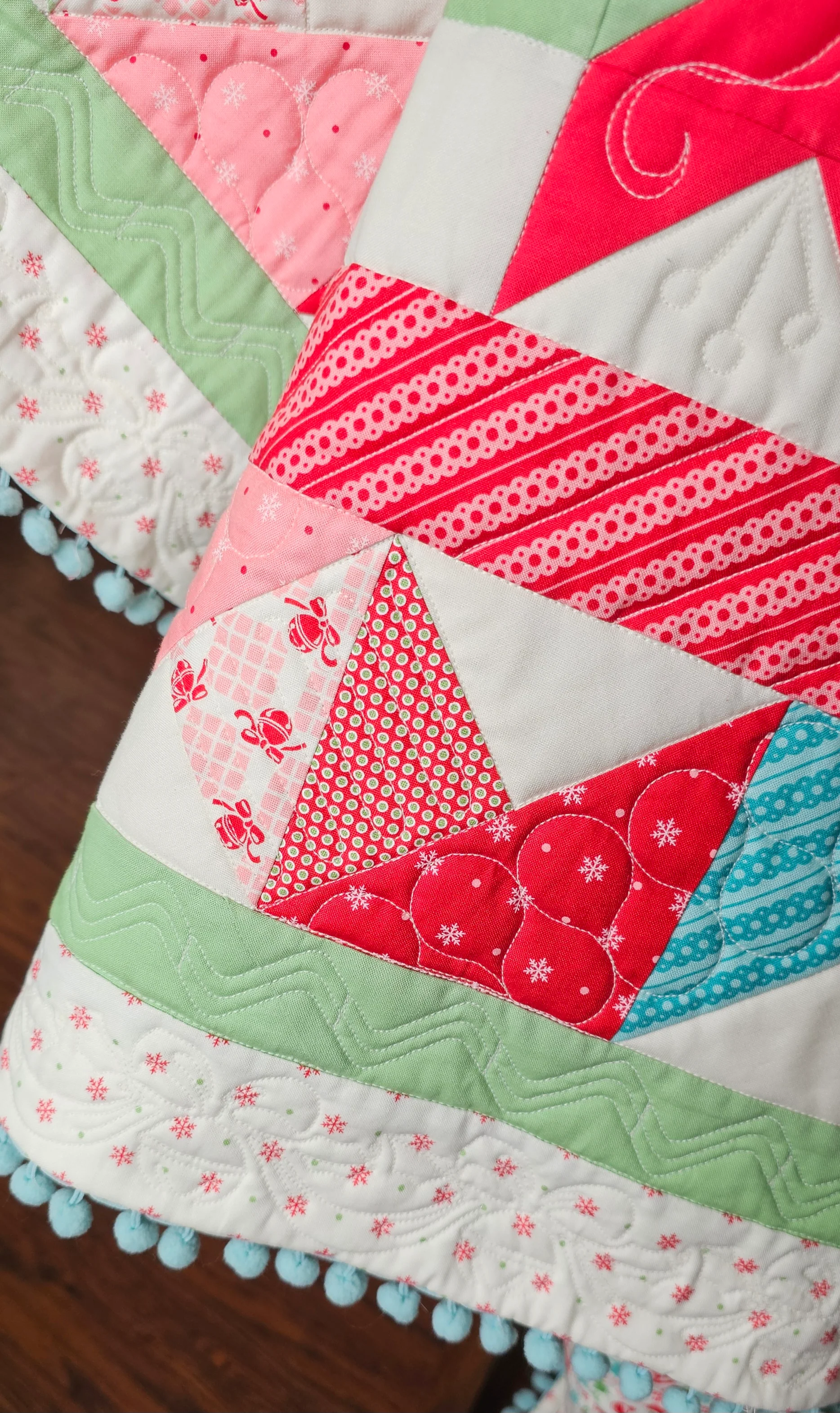 Quilt Kit, HENRIETTA Kitty Christmas Stocking - Image 5