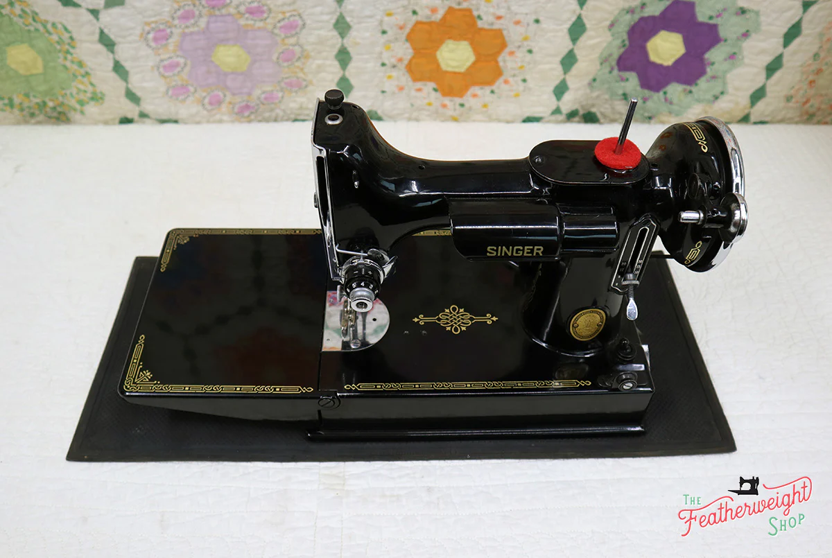 Rubber Table Mat for the Singer Featherweight 221 & 222 (Vintage Original) - Image 5