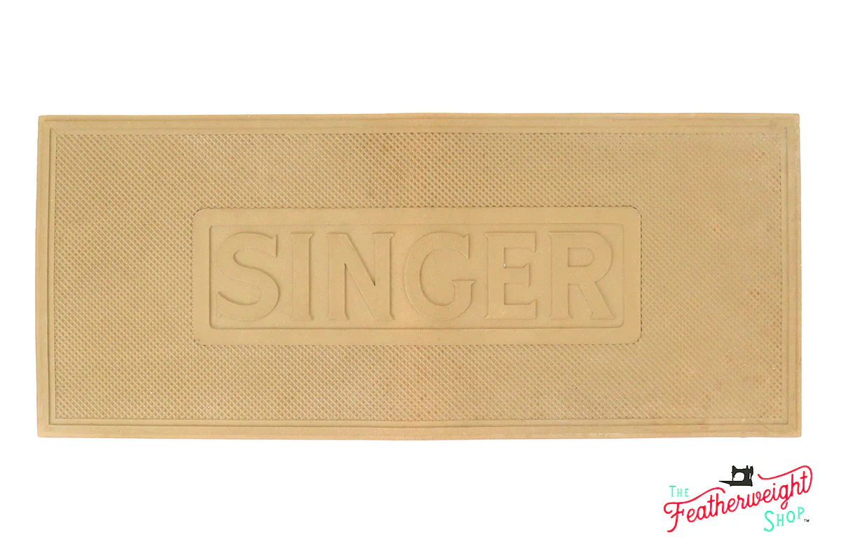 Rubber Table Mat for the Singer Featherweight 221 & 222 (Vintage Original) - Image 7
