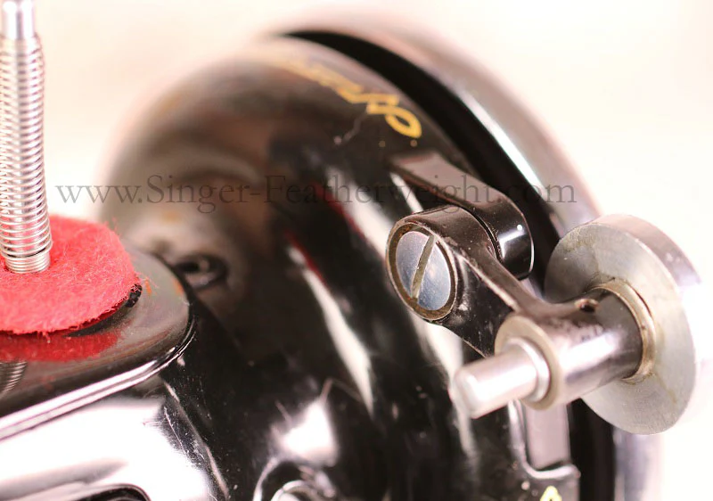 Screw, Singer Featherweight Bobbin Winder Screw (Vintage Original) - Image 7