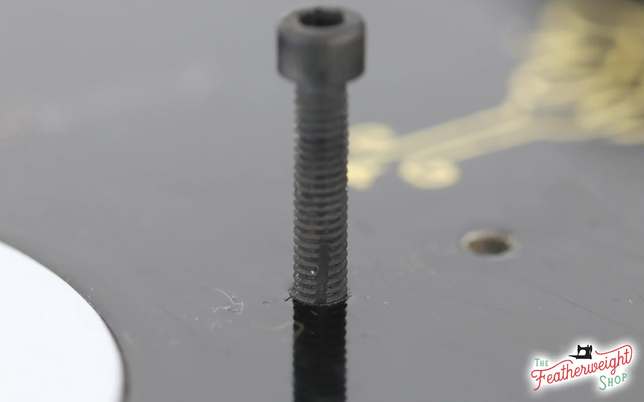 Screw, Tap & Tool for Truing Mid-Bed Threads - Image 3