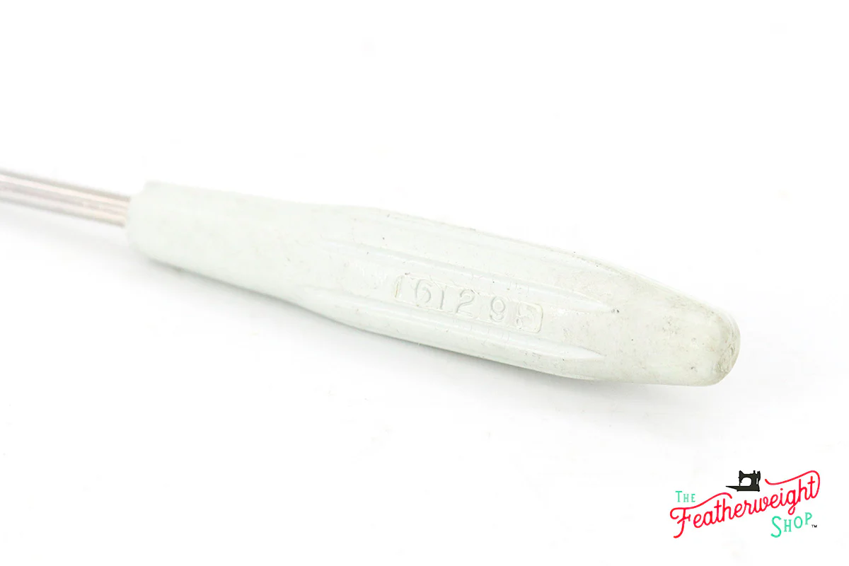 Screwdriver - Small, Plastic Handle, Singer (Vintage Original) - Image 7