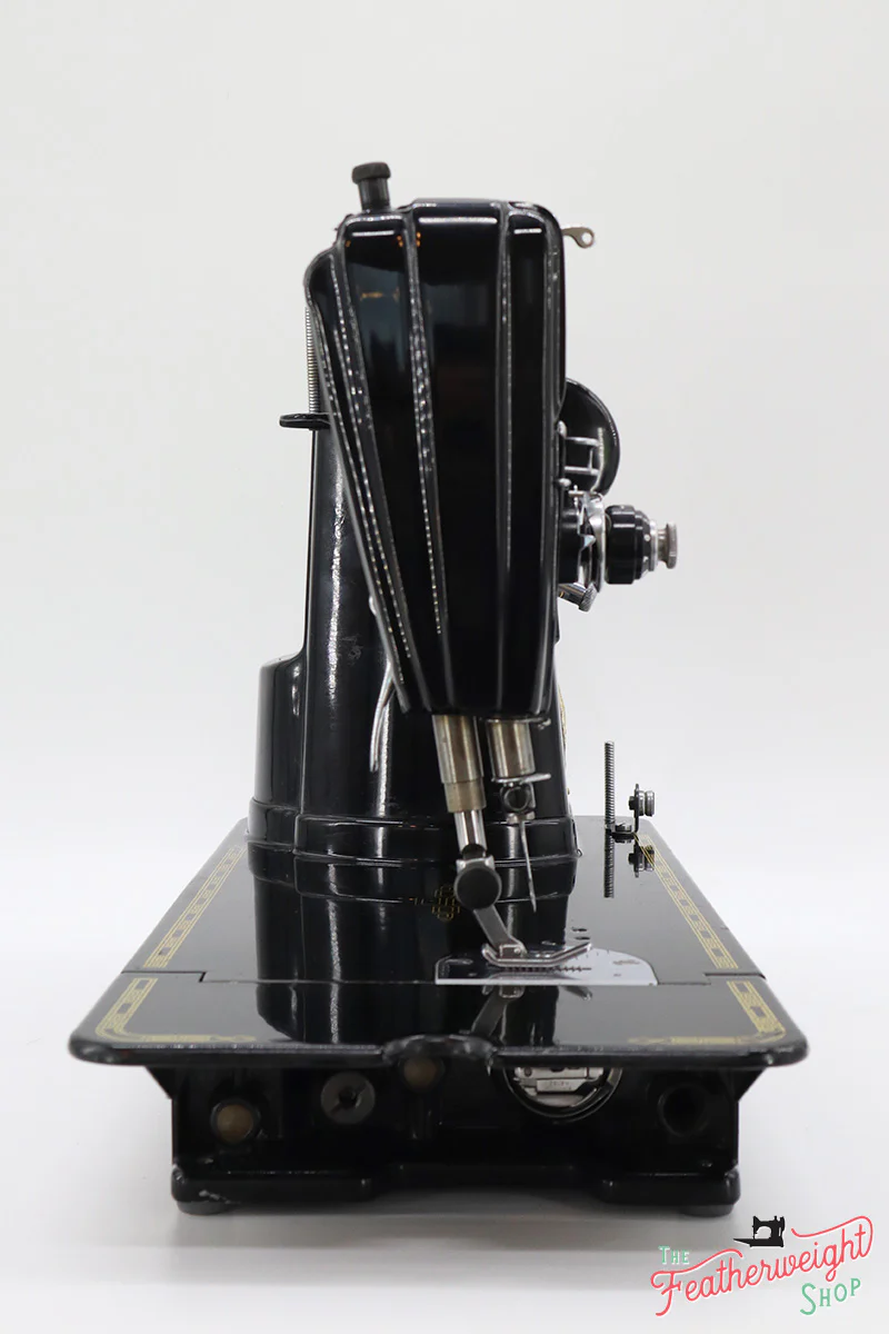 Singer 301 Sewing Machine, NA034*** - Image 4