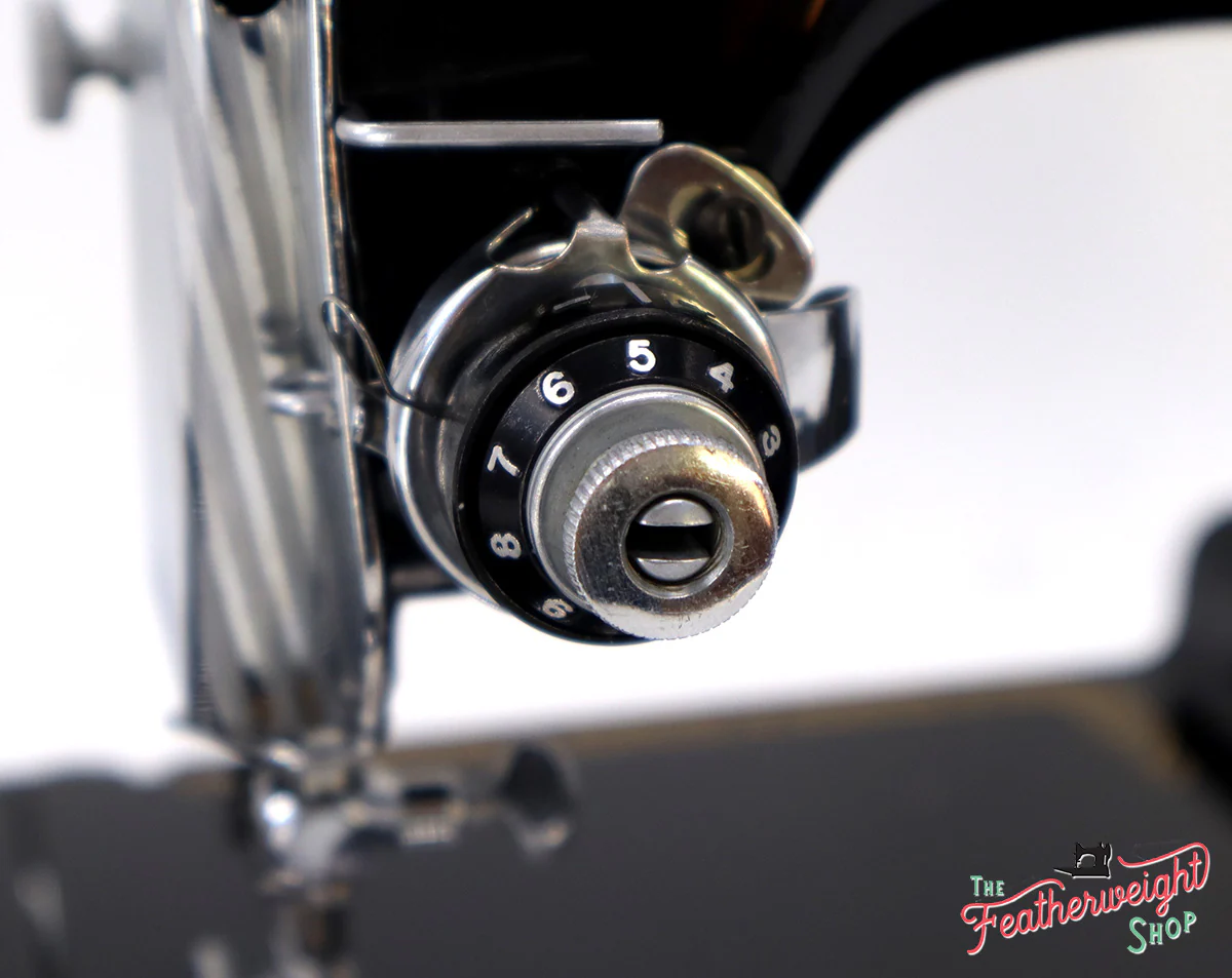 Singer Featherweight 221 1954 - AL690*** - Image 16