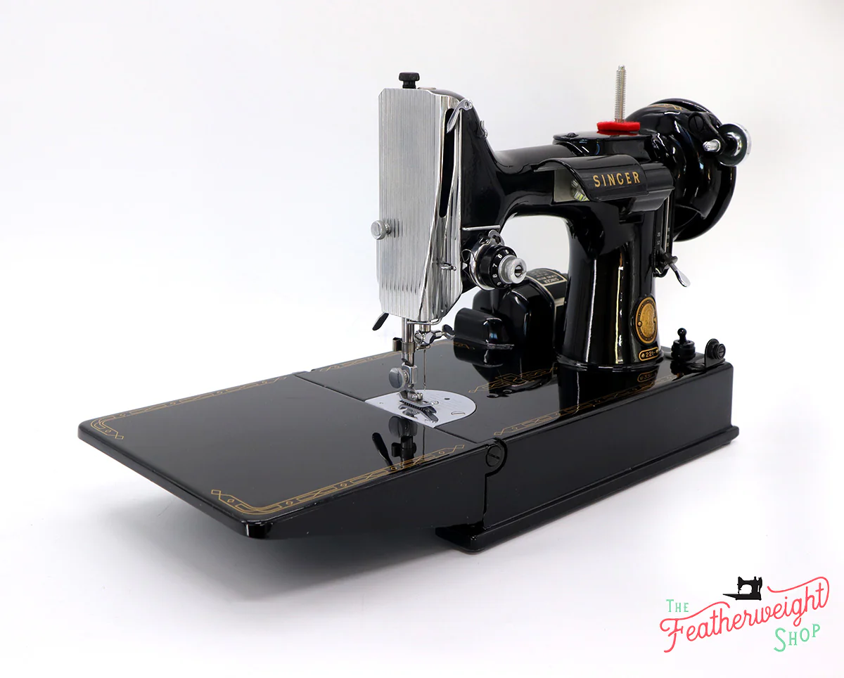 Singer Featherweight 221 1954 - AL690*** - Image 3