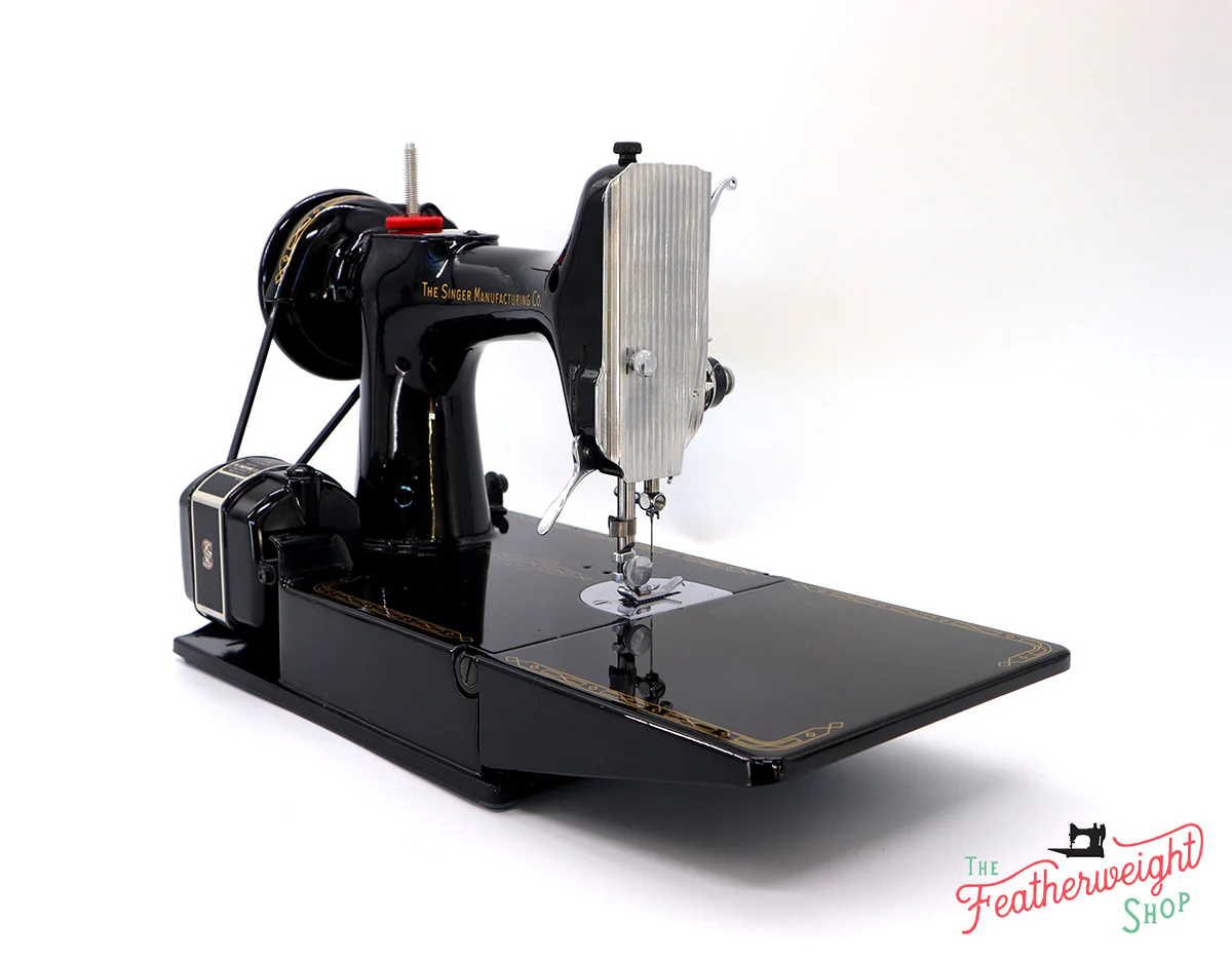 Singer Featherweight 221 1954 - AL690*** - Image 6