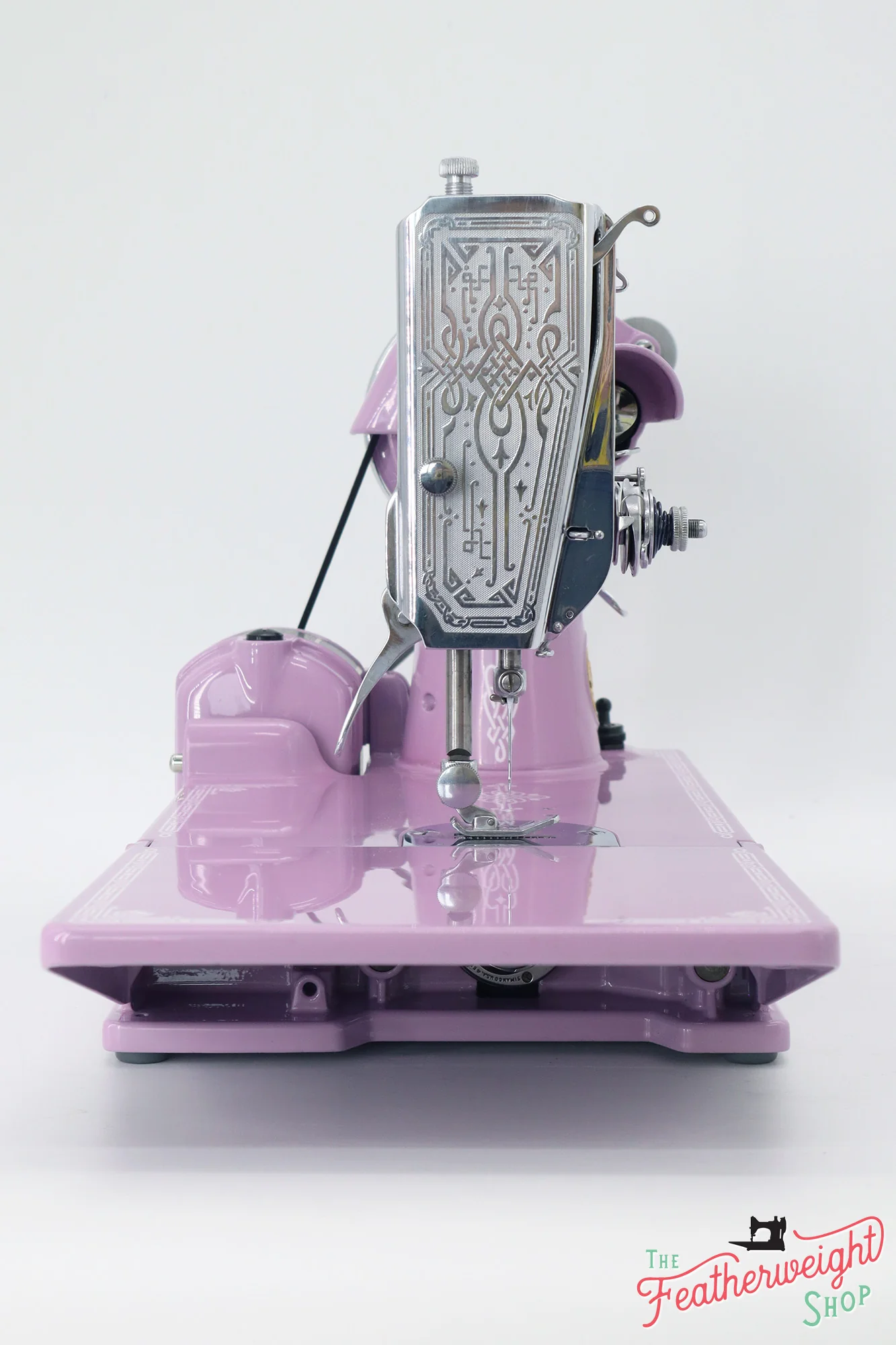 Singer Featherweight 221 AD7227** - Fully Restored in Wisteria - Image 5