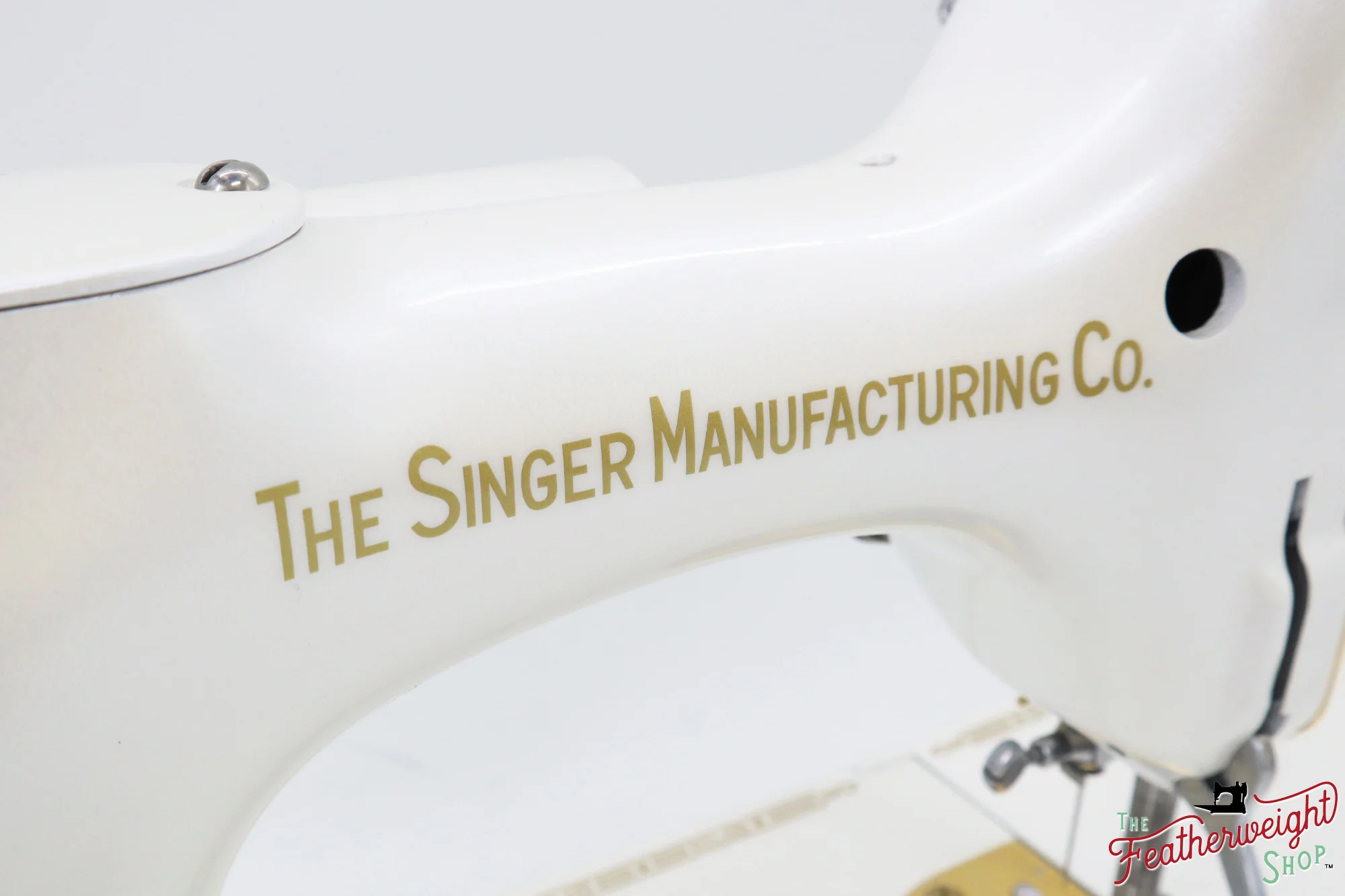 Singer Featherweight 221, AD883*** - Fully Restored in Cloud, Gold-Plated! - Image 15