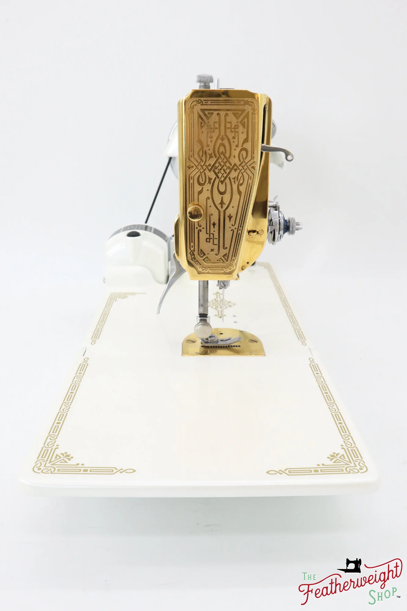 Singer Featherweight 221, AD883*** - Fully Restored in Cloud, Gold-Plated! - Image 7