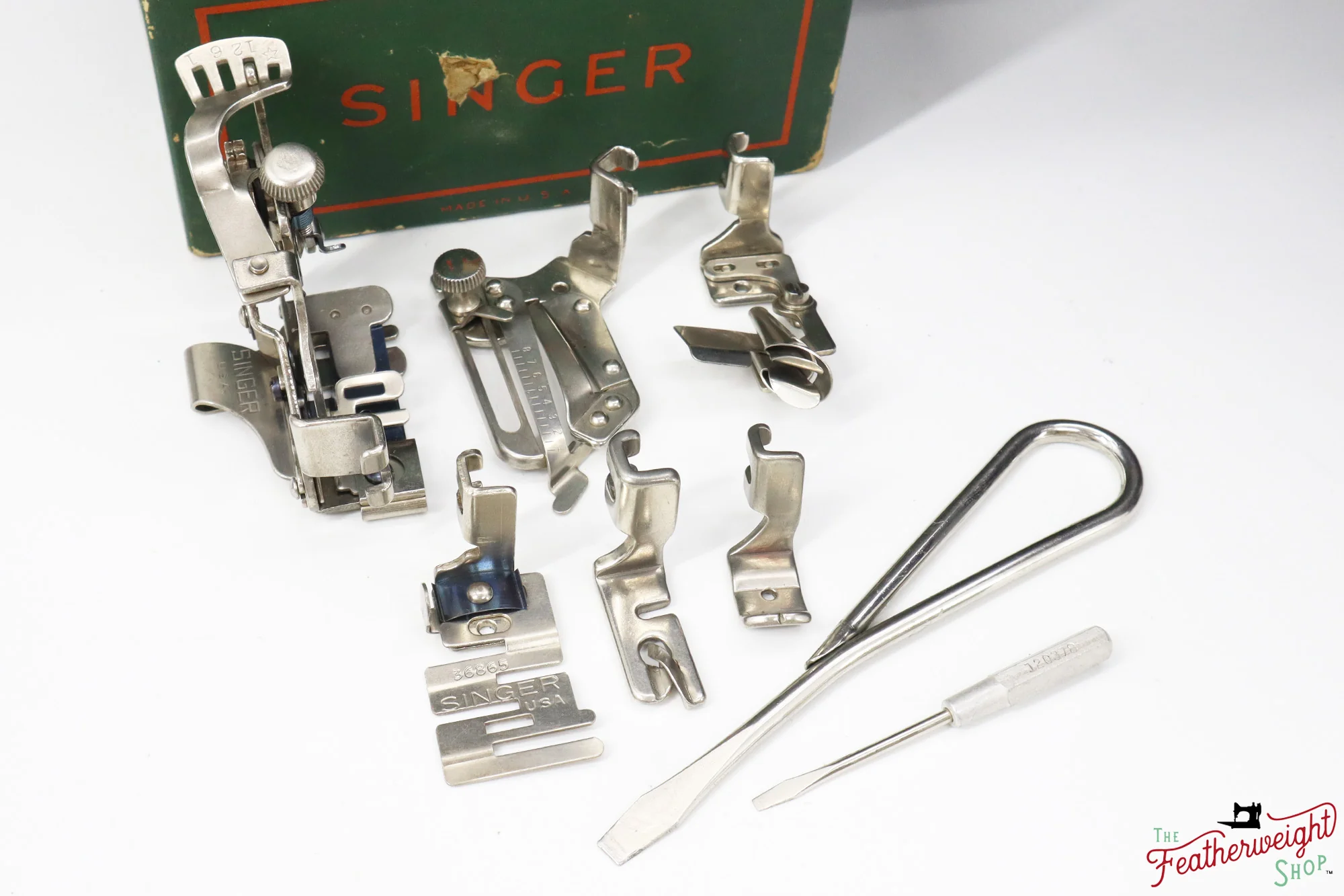 Singer Featherweight 221, AD946*** - Fully Restored in Black Iris - Image 17