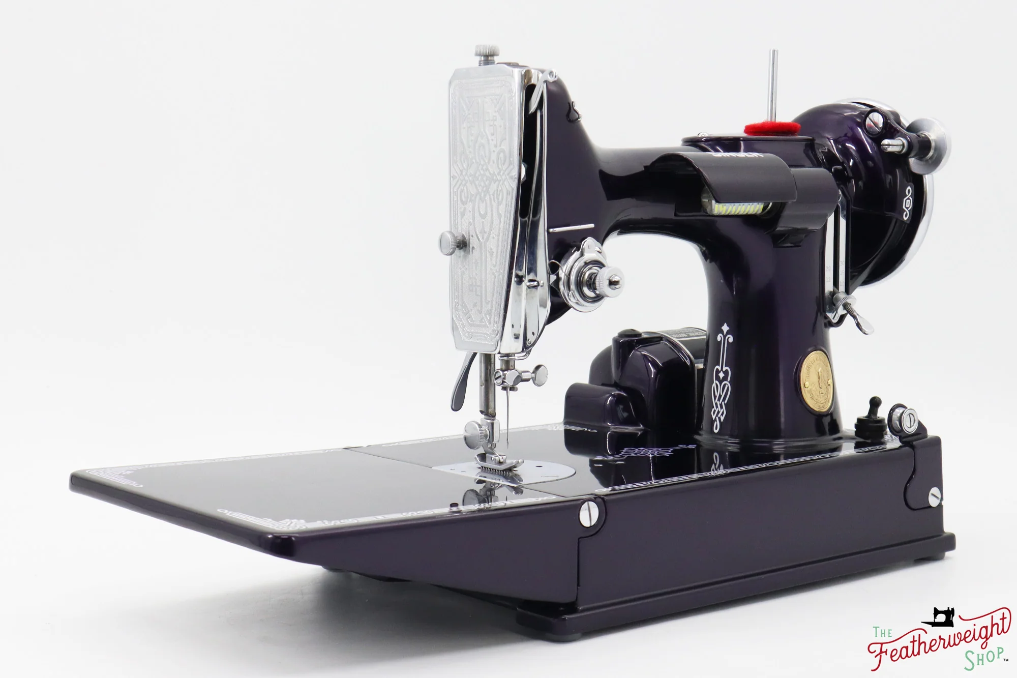 Singer Featherweight 221, AD946*** - Fully Restored in Black Iris - Image 3