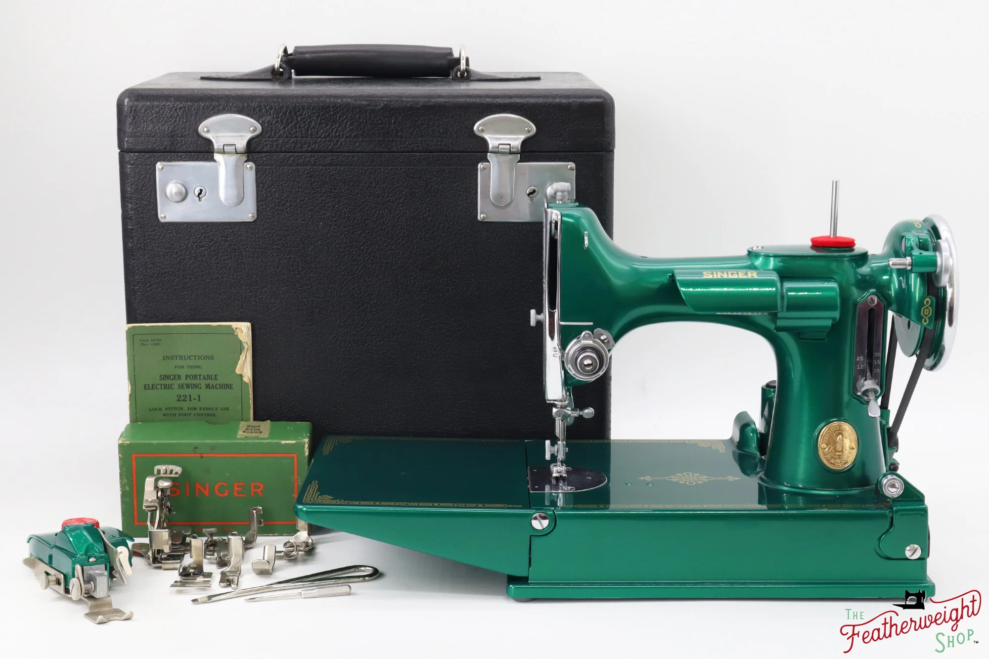 Singer Featherweight 221, AE055*** - Fully Restored in Emerald Green - Image 5
