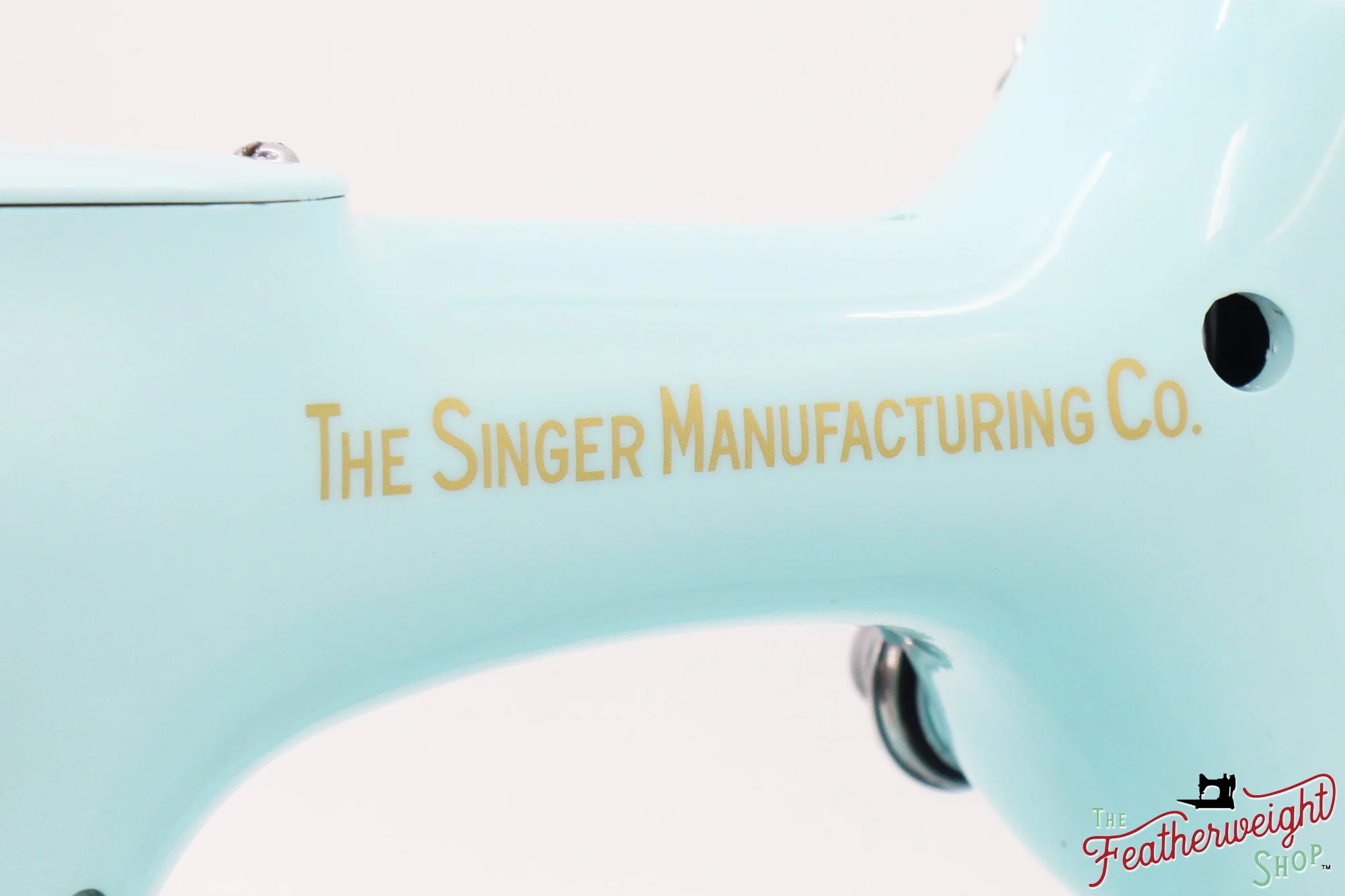 Singer Featherweight 221, AE211*** - Fully Restored in Snowflake Blue - Image 13