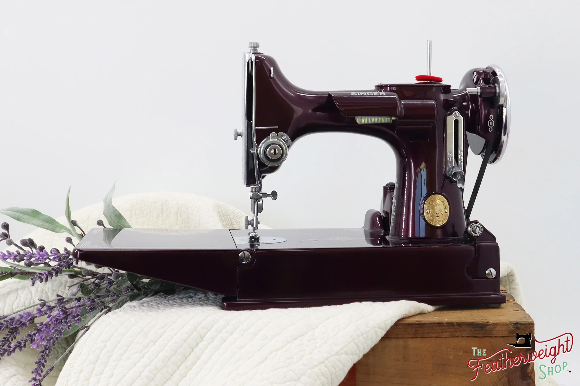 Singer Featherweight 221, AE2120** - Fully Restored in Star Garnet - Image 5