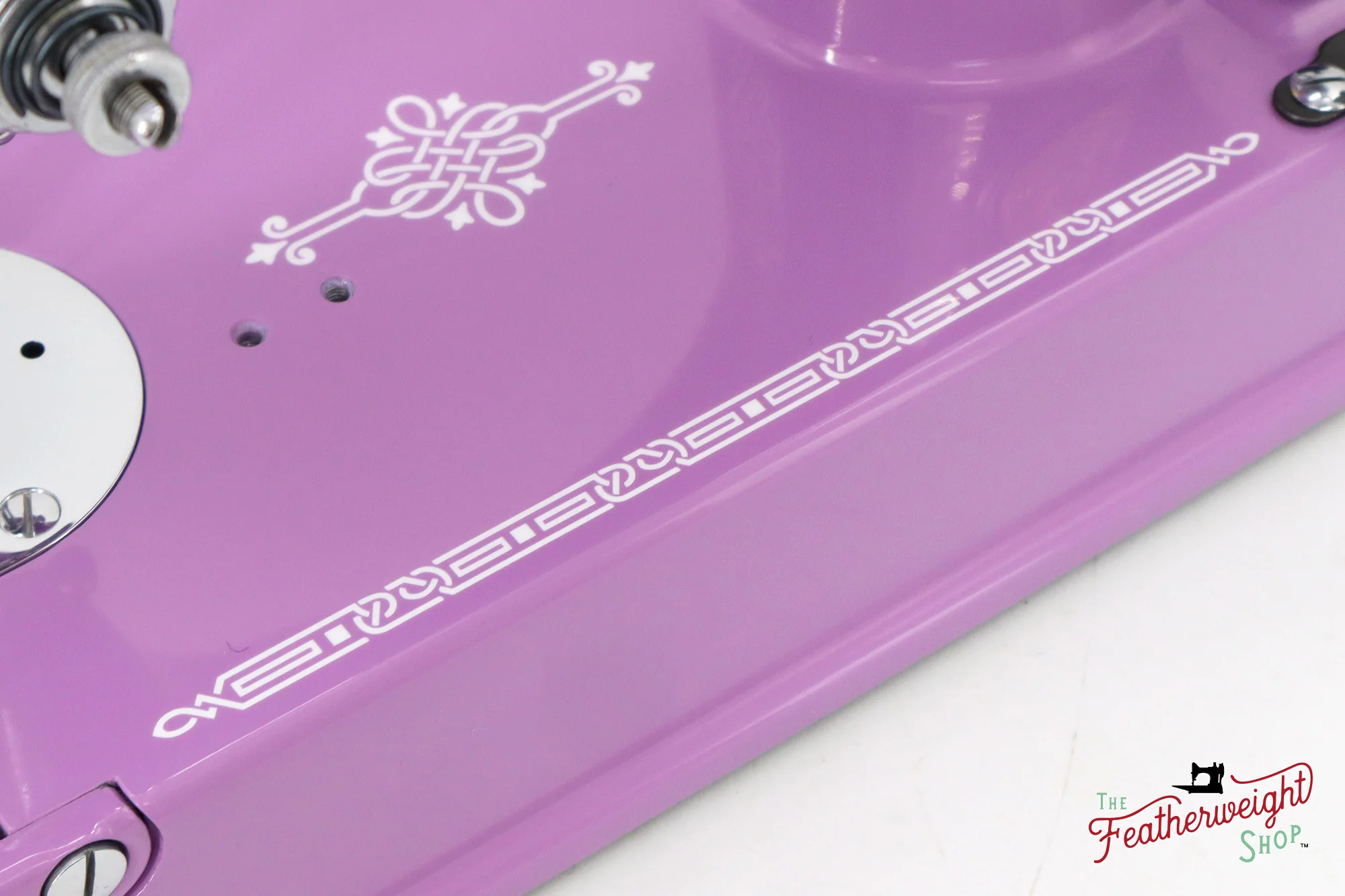 Singer Featherweight 221 AE5408** - Fully Restored in Lilac - Image 9