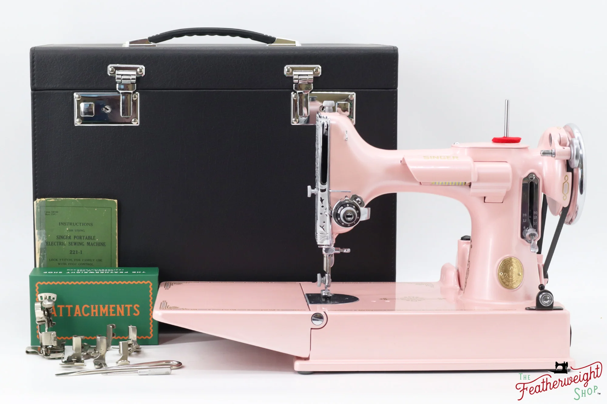 Singer Featherweight 221, AE990*** - Fully Restored in Pink Frosting - Image 2