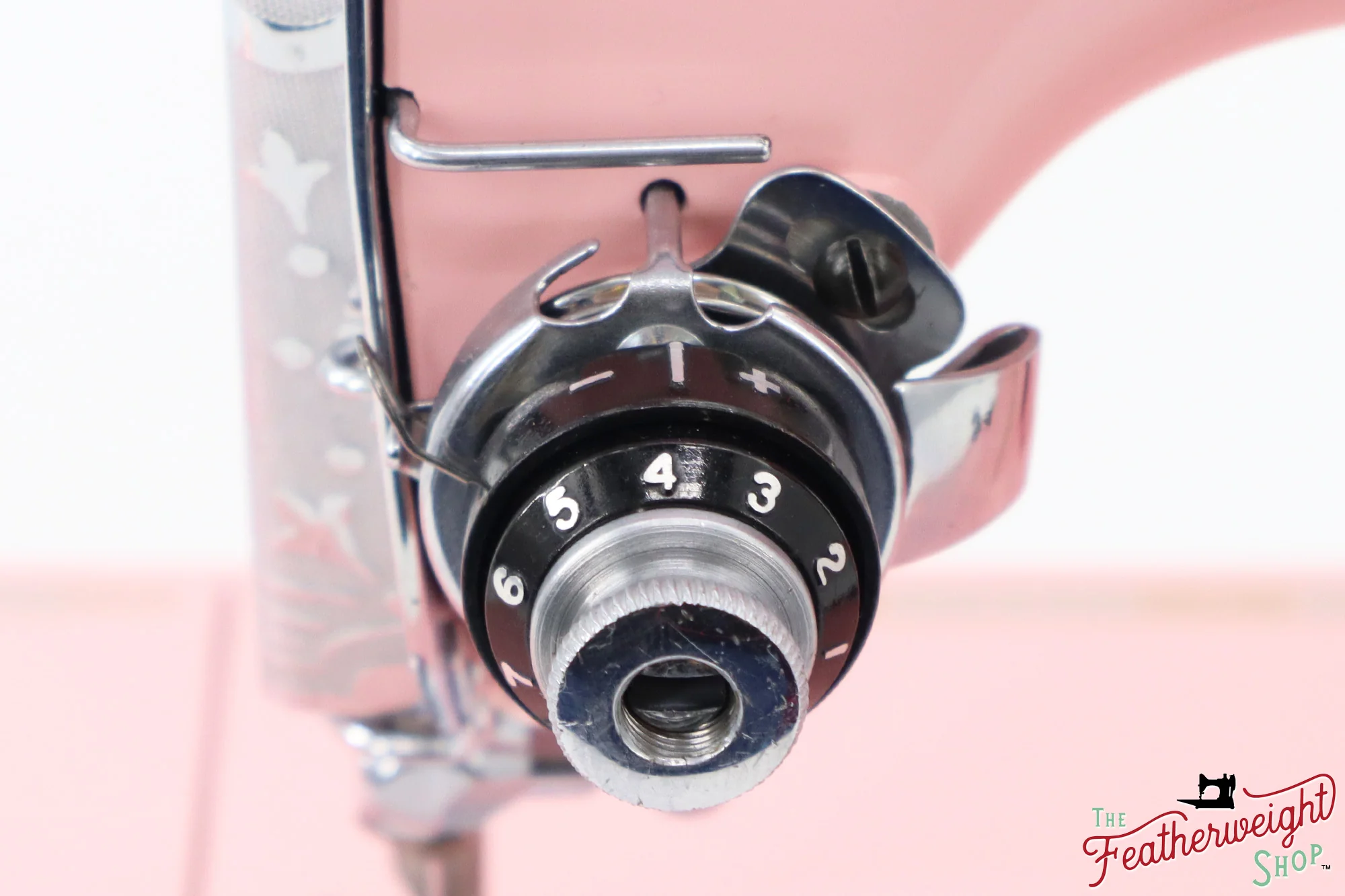 Singer Featherweight 221, AF488*** - Fully Restored in Rosy Posy Pink - Image 16