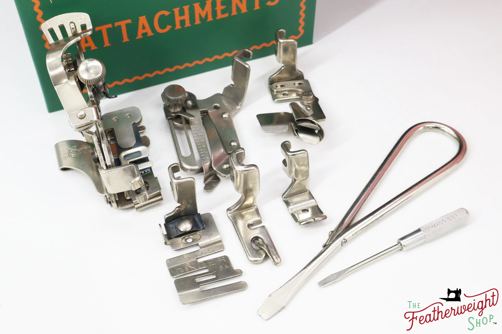 Singer Featherweight 221, AF488*** - Fully Restored in Rosy Posy Pink - Image 18