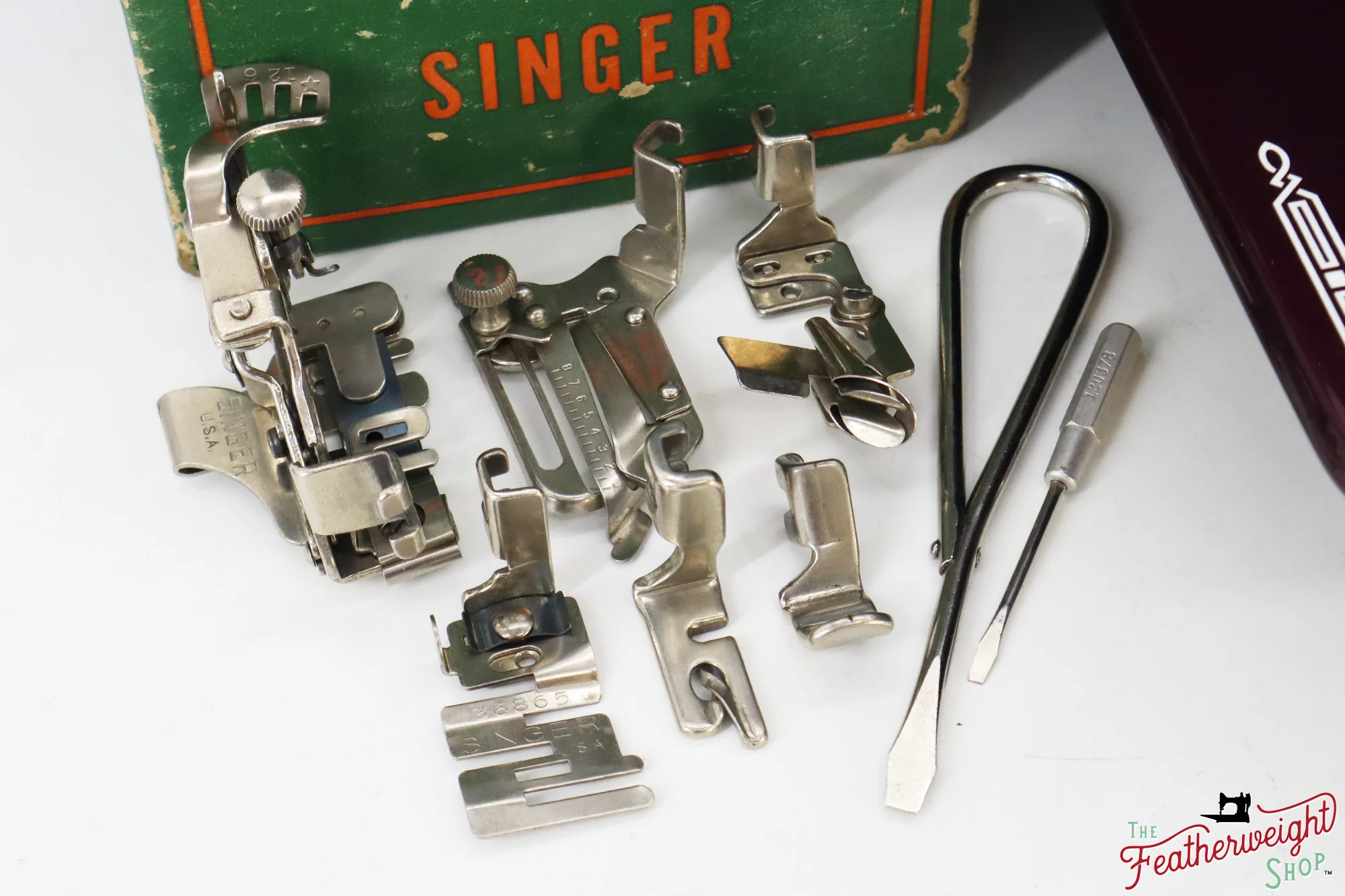 Singer Featherweight 221, AF867*** - Fully Restored in Star Garnet - Image 16