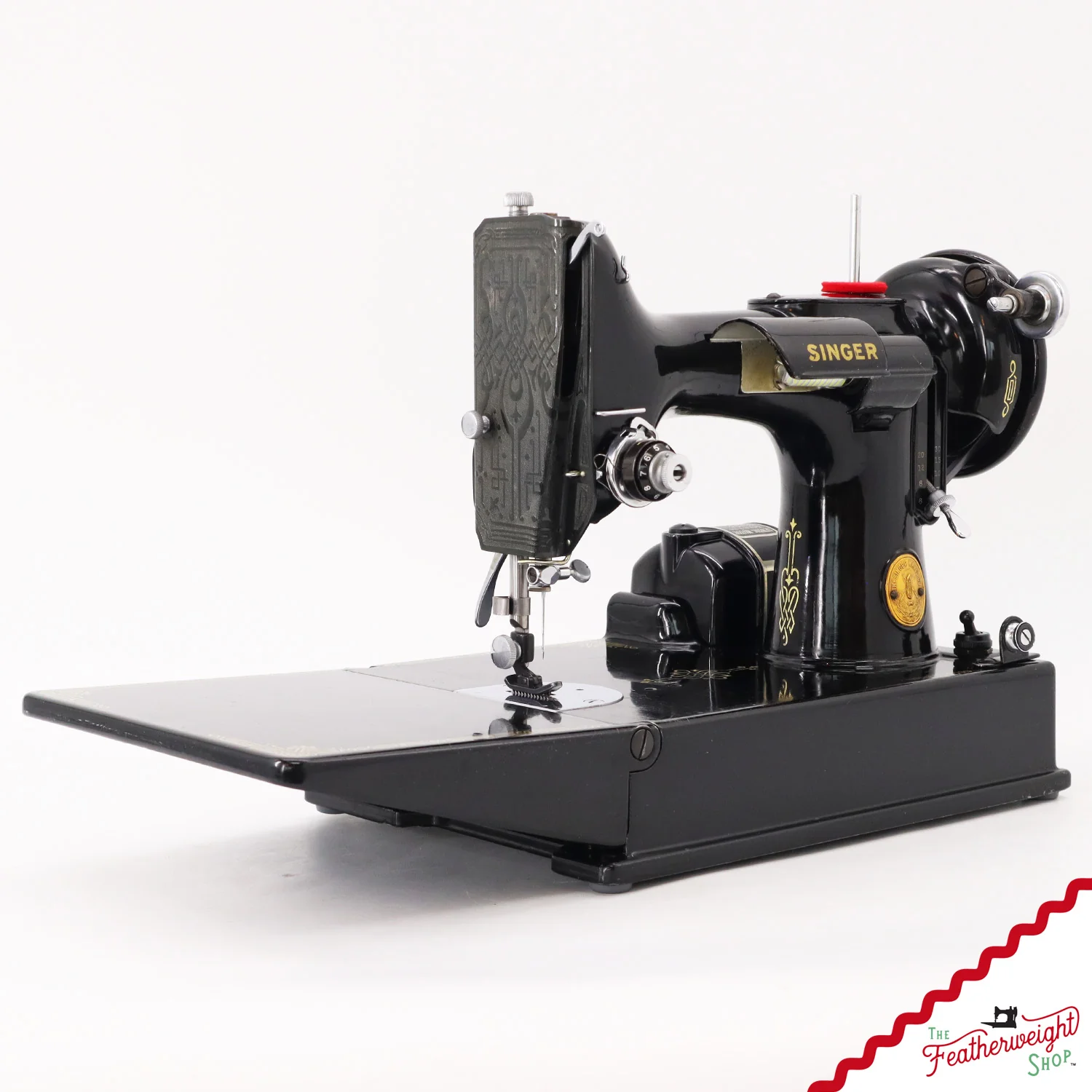 Singer Featherweight 221, AG0119**, Blackside - RARE
