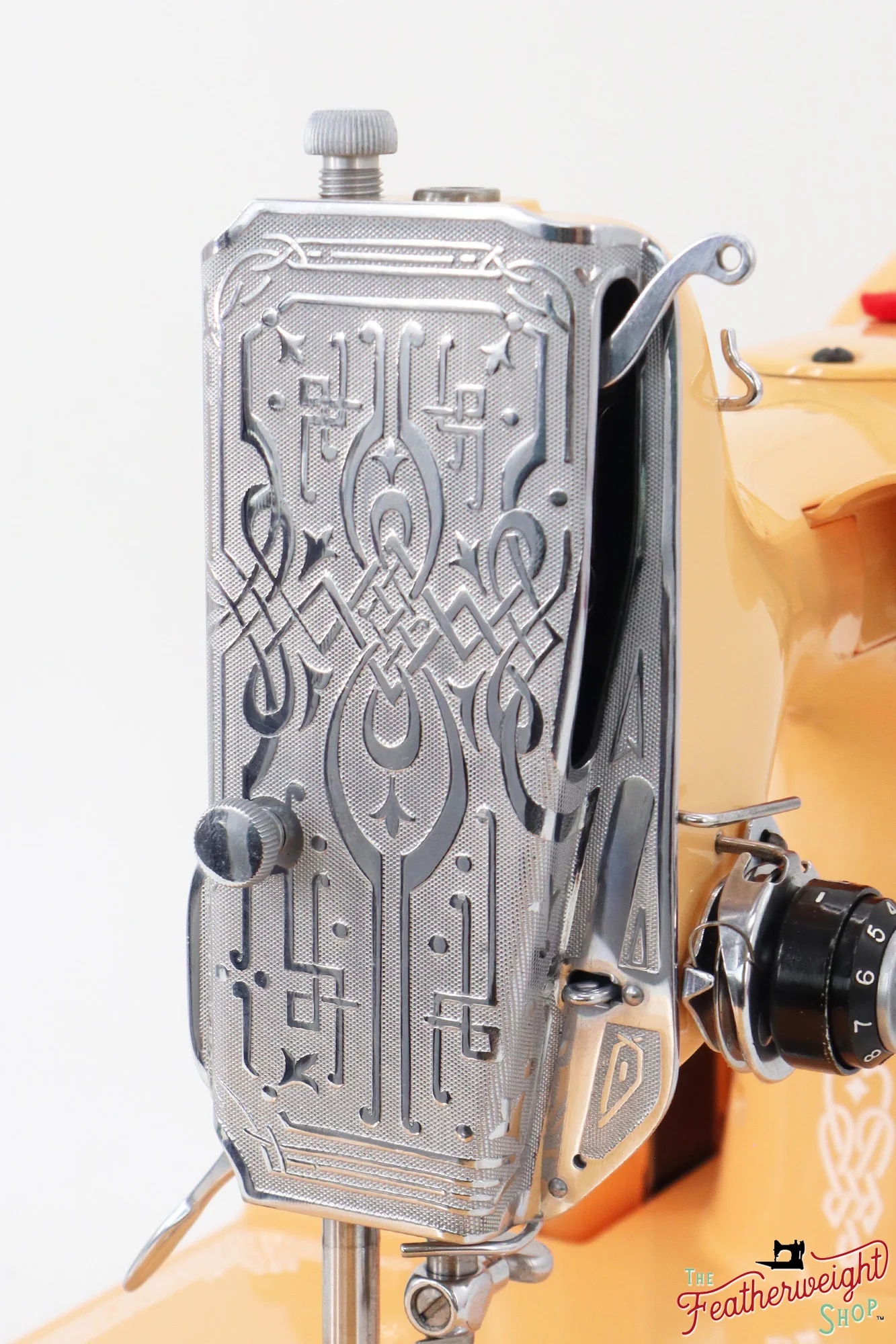 Singer Featherweight 221, AG6181** - Fully Restored in Dreamcicle - Image 13