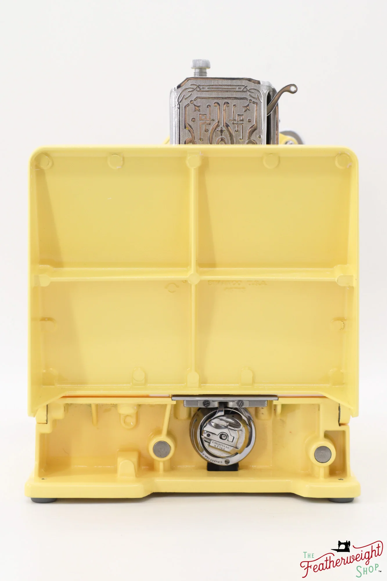 Singer Featherweight 221, AG805*** - Fully Restored in Happy Yellow - Image 5