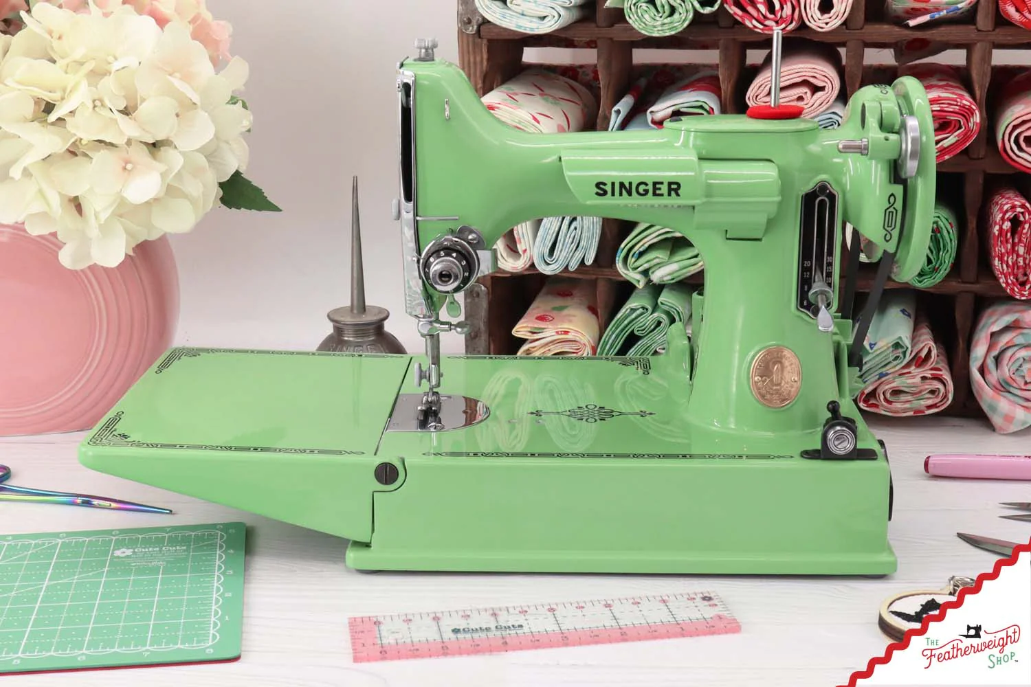 Singer Featherweight 221 AG821*** - Fully Restored in Art Deco Green - Image 2