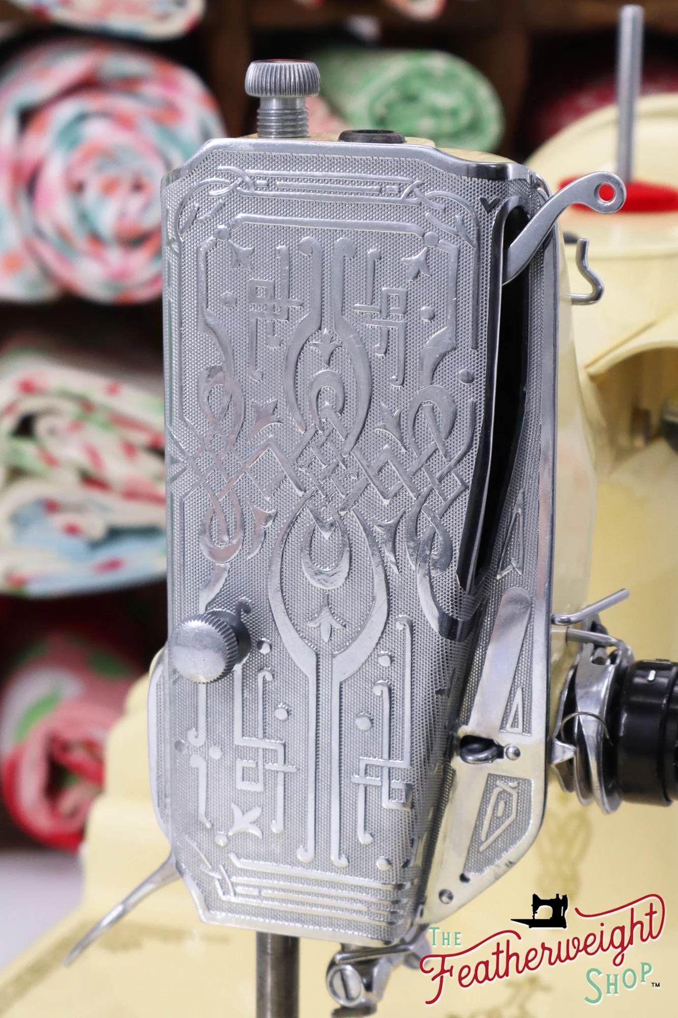 Singer Featherweight 221, AG869*** - Fully Restored in Sugar Cookie - Image 3