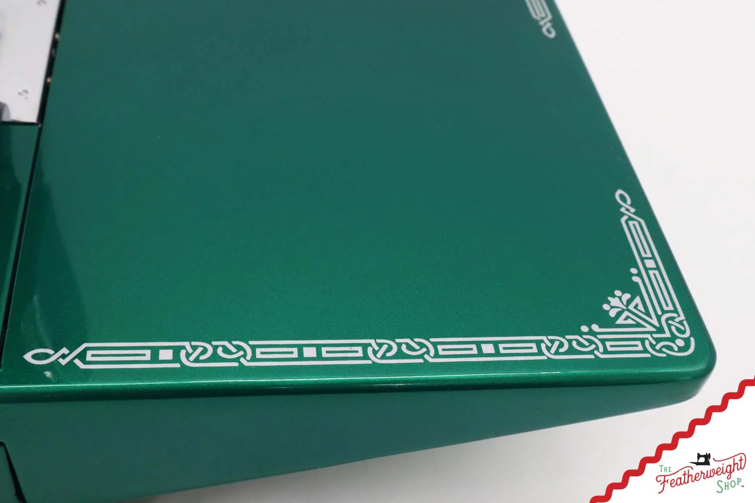 Singer Featherweight 221 AH053*** - Fully Restored in Emerald Green - Image 13