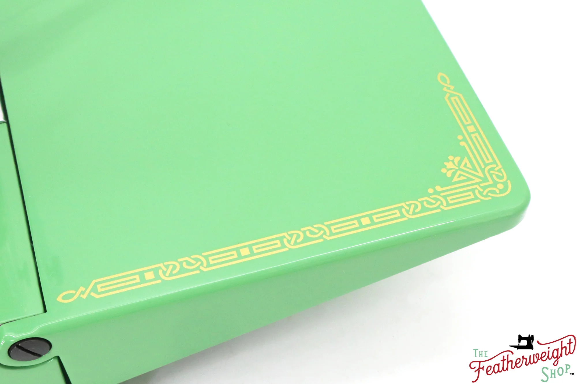 Singer Featherweight 221, AH211*** - Fully Restored in Art Deco Green - Image 10