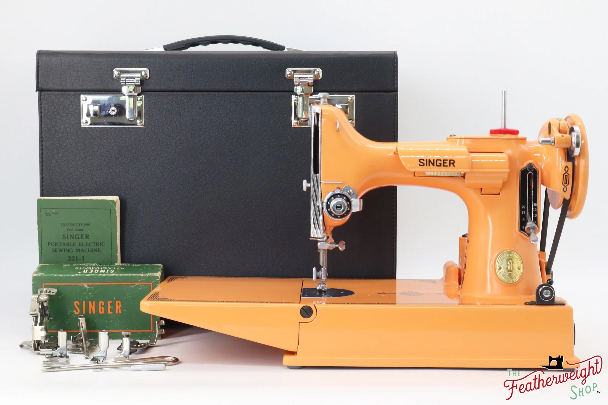 Singer Featherweight 221, AH219*** - Fully Restored in Happy Papaya - Image 2