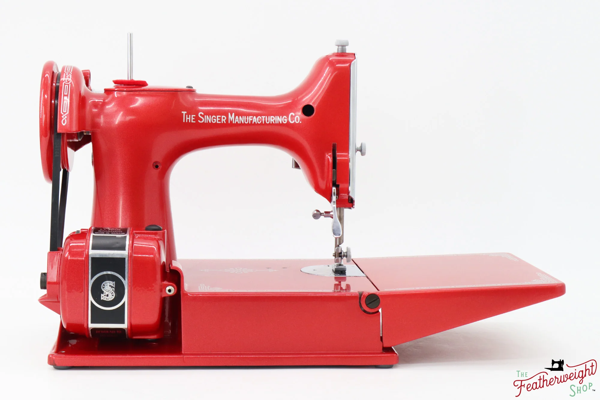 Singer Featherweight 221, AH318*** - Fully Restored in Candy Apple Red - Image 10