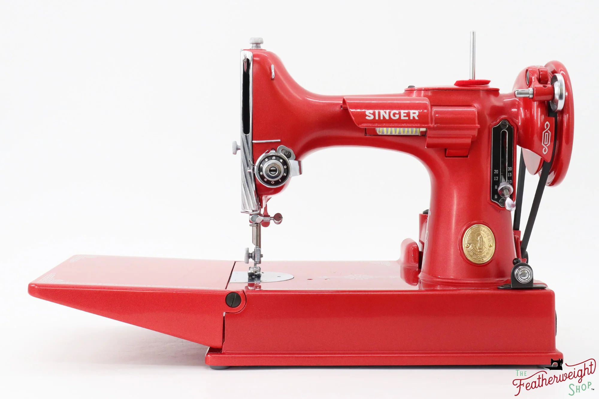 Singer Featherweight 221, AH318*** - Fully Restored in Candy Apple Red - Image 7