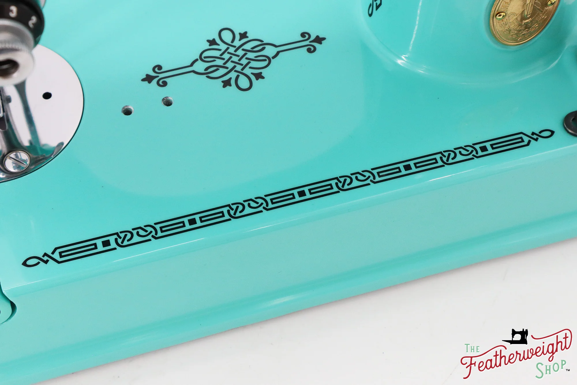 Singer Featherweight 221, AH9815** - Fully Restored in Tiffany Blue - Image 9