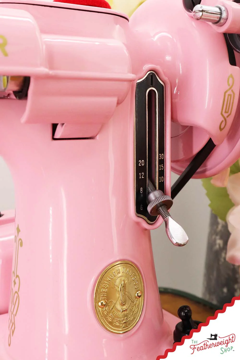 Singer Featherweight 221 AJ003*** - Fully Restored in Rosy Posy Pink - Image 15