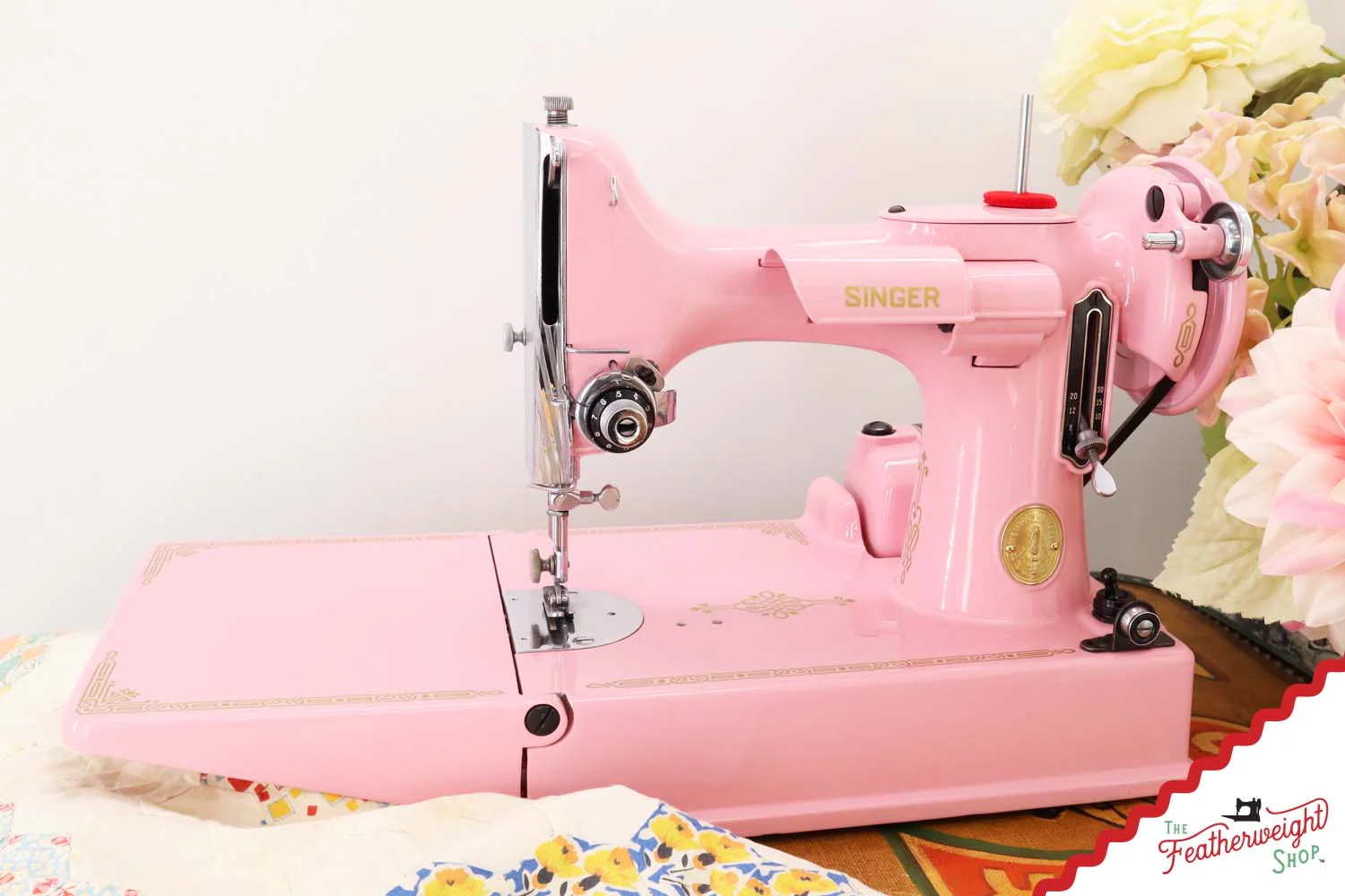Singer Featherweight 221 AJ003*** - Fully Restored in Rosy Posy Pink - Image 3