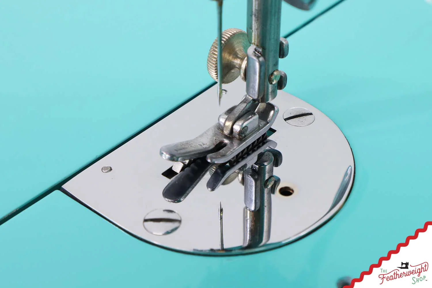 Singer Featherweight 221 AJ131*** - Fully Restored in Tiffany Blue - Image 13