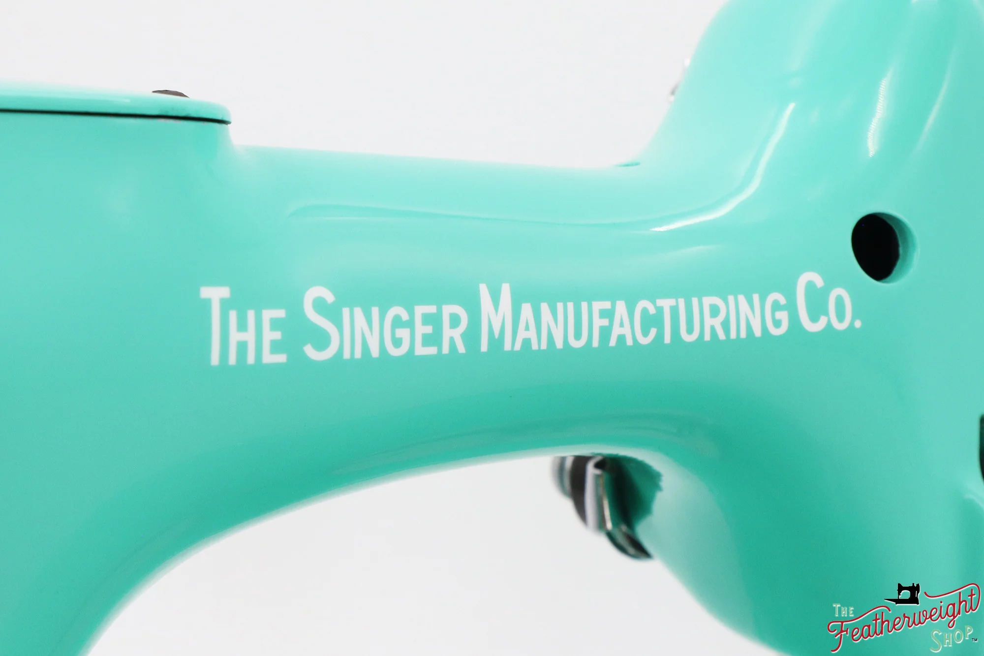 Singer Featherweight 221, AJ217*** - Fully Restored in Caribbean Sea Green - Image 12