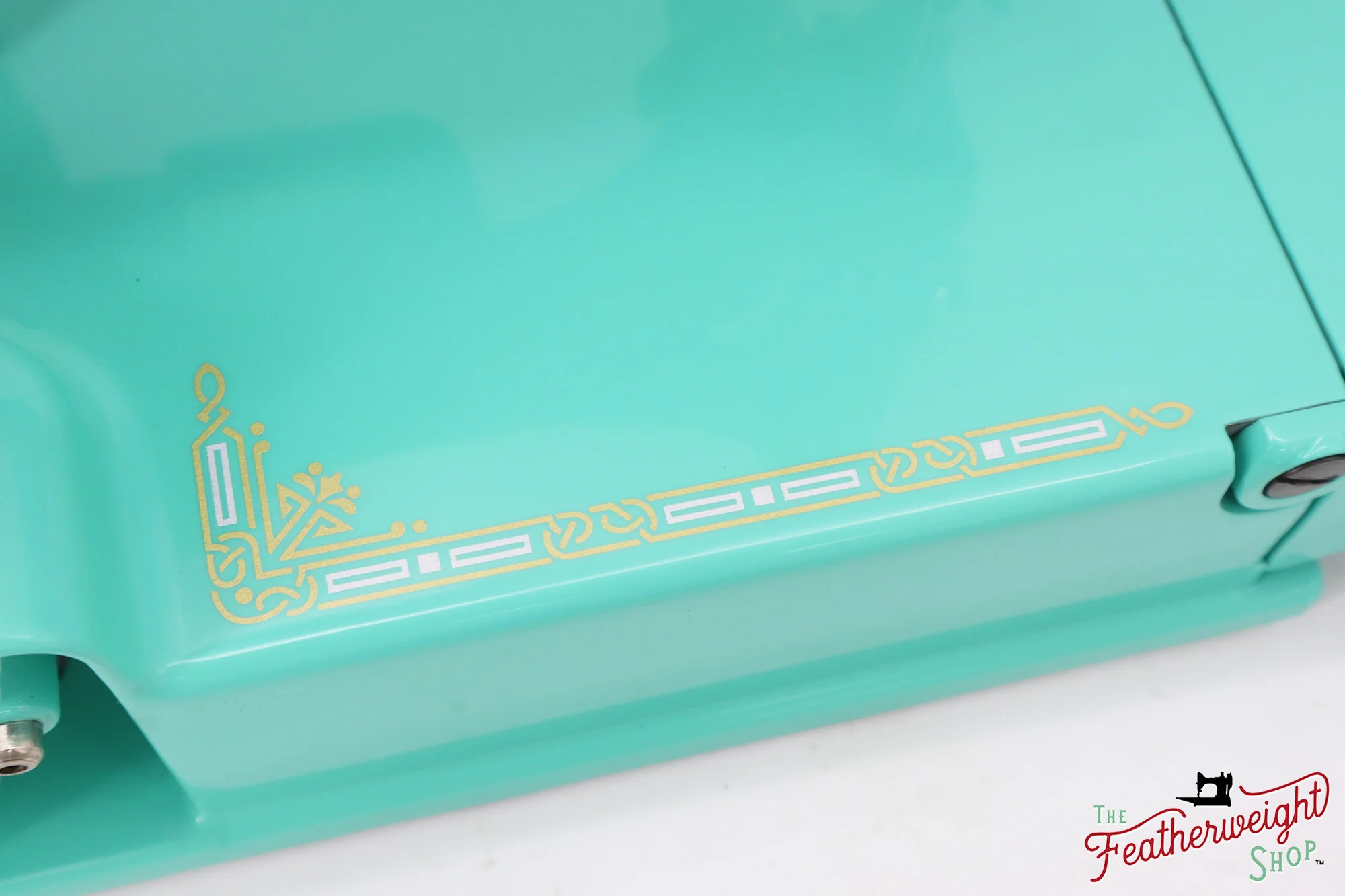 Singer Featherweight 221, AJ587*** - Fully Restored in Caribbean Sea Green - Image 12