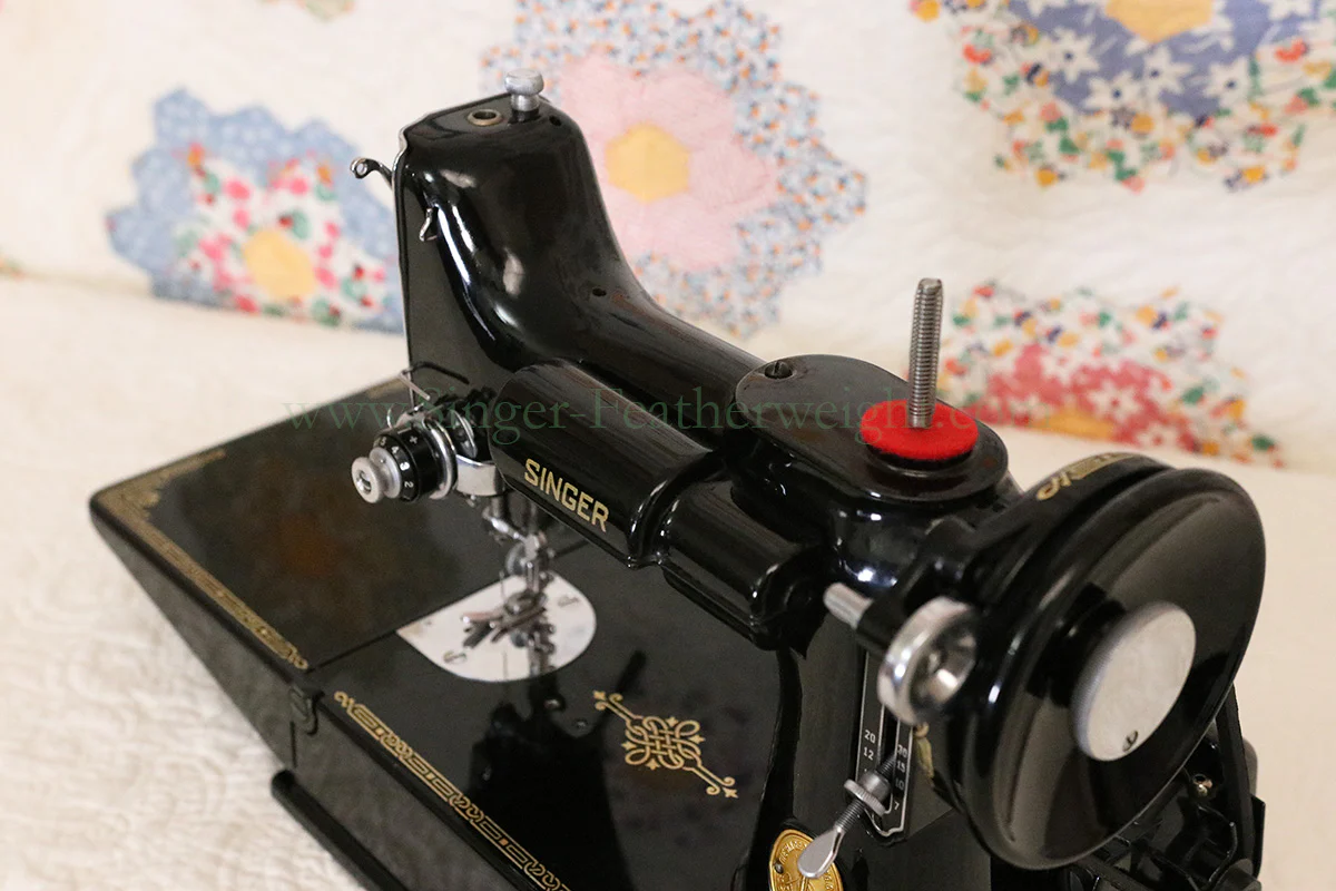 Singer Featherweight 221 Sewing Machine, AJ198*** - Image 16