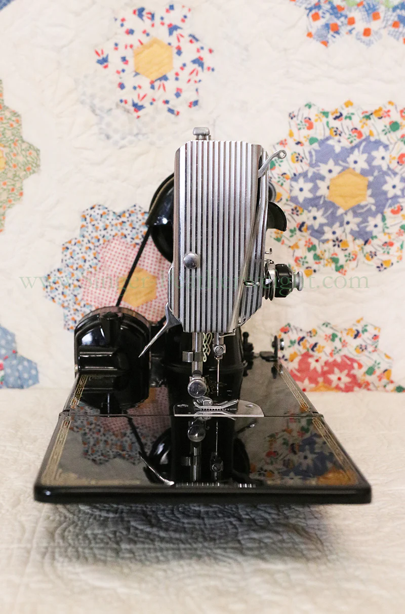Singer Featherweight 221 Sewing Machine, AJ198*** - Image 4