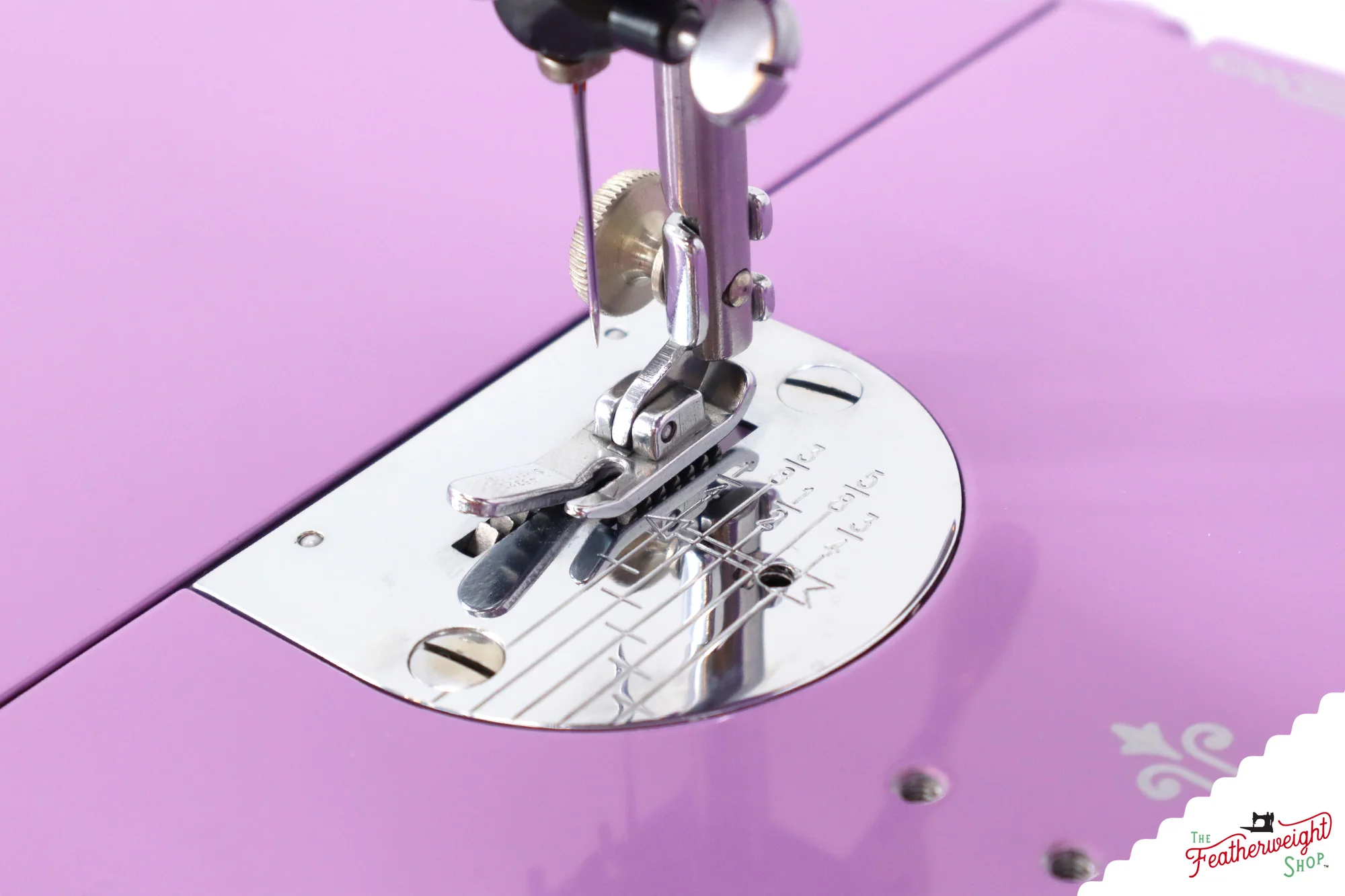 Singer Featherweight 221, AL422*** - Fully Restored in Lilac - Image 13