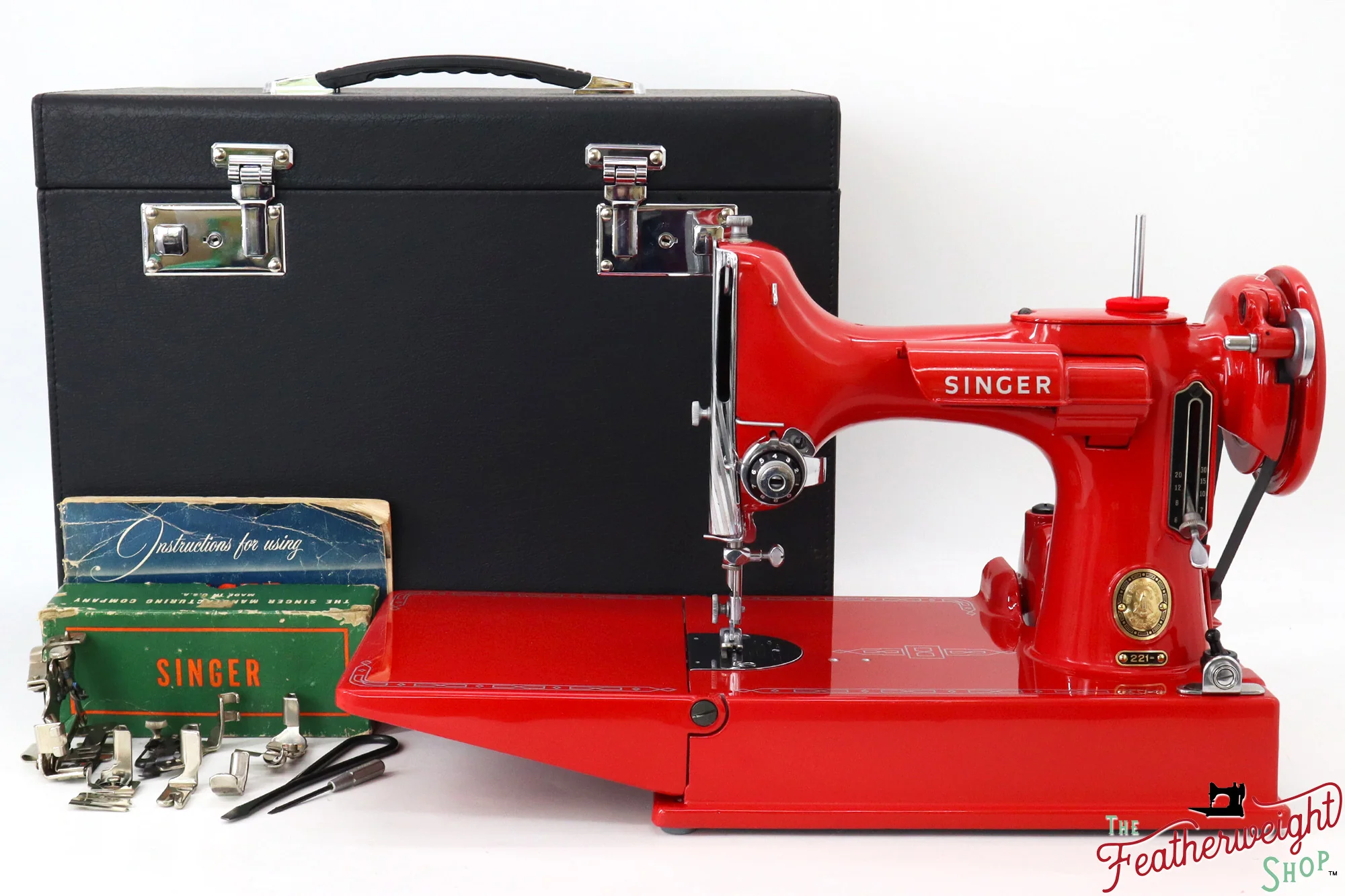 Singer Featherweight 221, AM17209* - Fully Restored in Liberty Red - Image 2