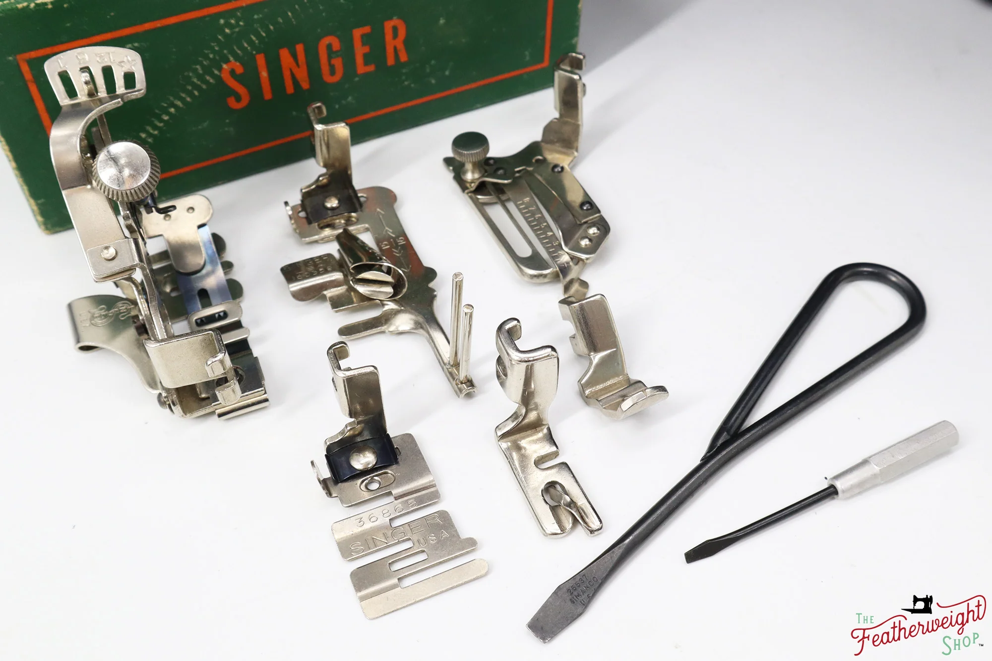 Singer Featherweight 221, AM180*** - Fully Restored in Black Iris - Image 19