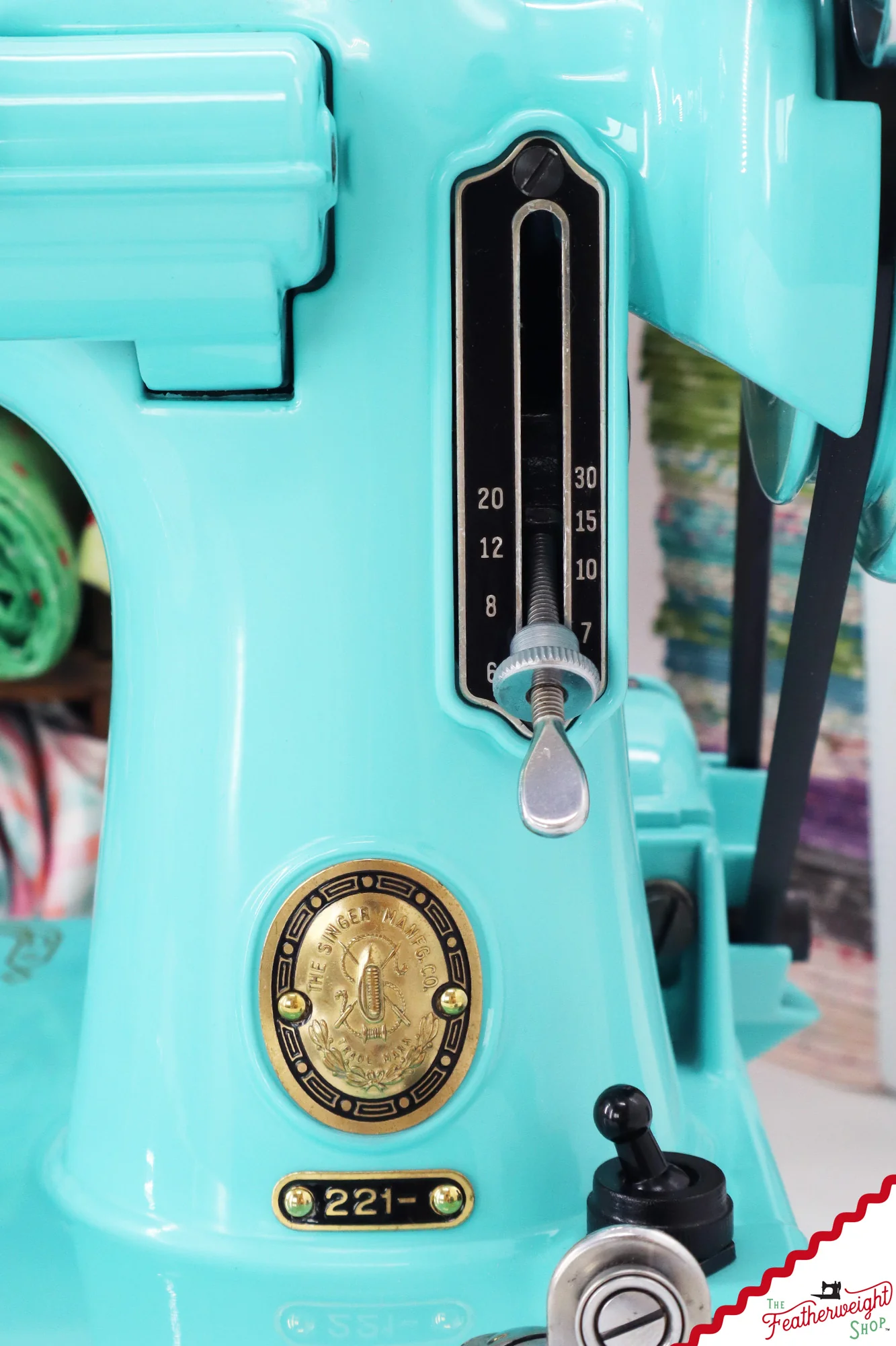 Singer Featherweight 221, AM781*** - Fully Restored in Tiffany Blue - Image 14