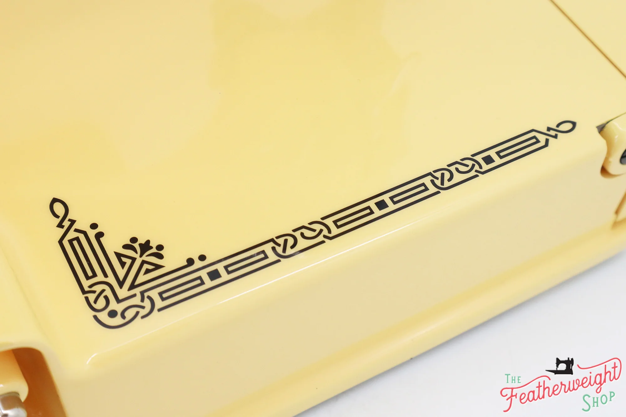 Singer Featherweight 221 Centennial, AJ648*** - Fully Restored in Happy Yellow - Image 11