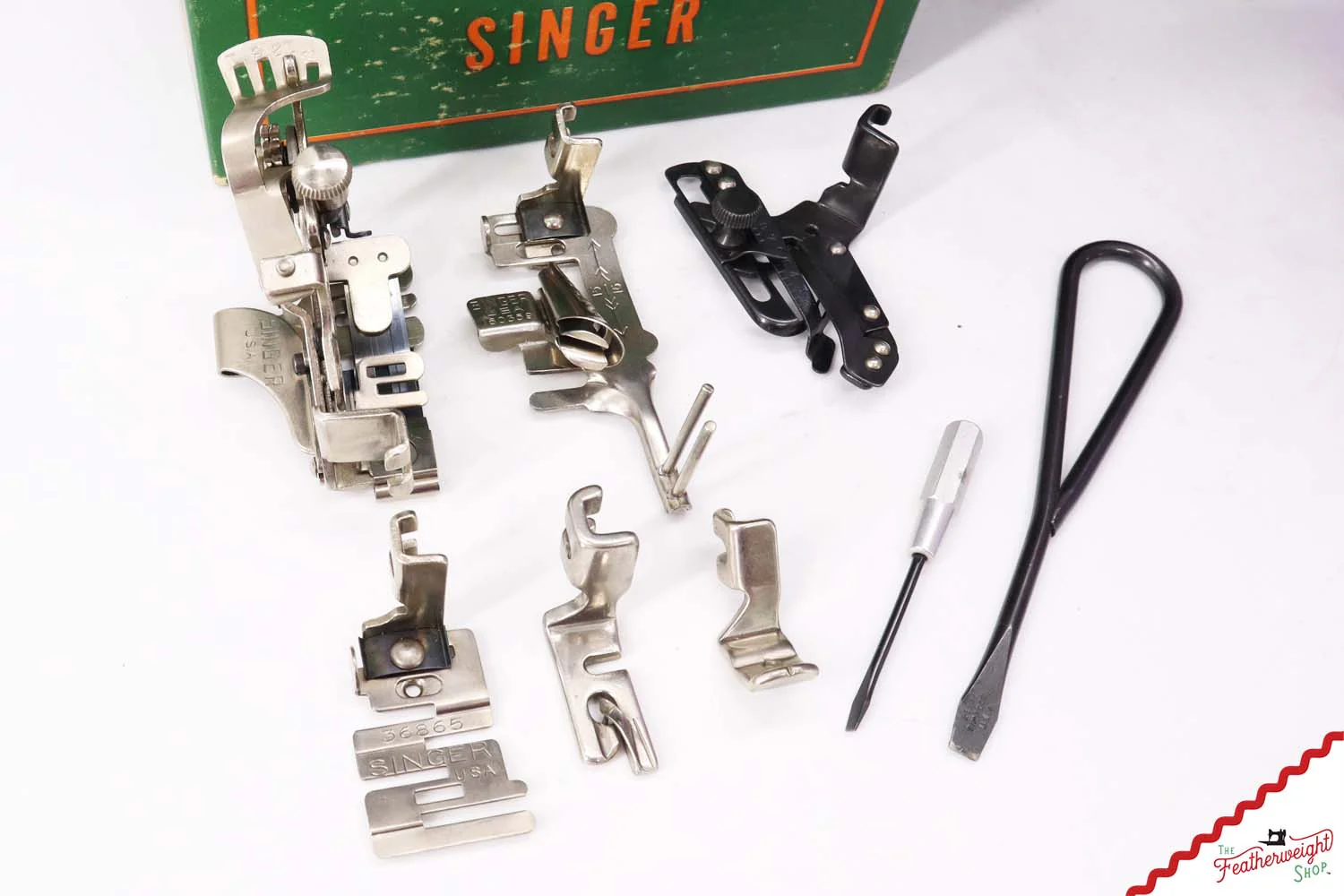 Singer Featherweight 221, Centennial - AJ890*** - Fully Restored in Wisteria - Image 17
