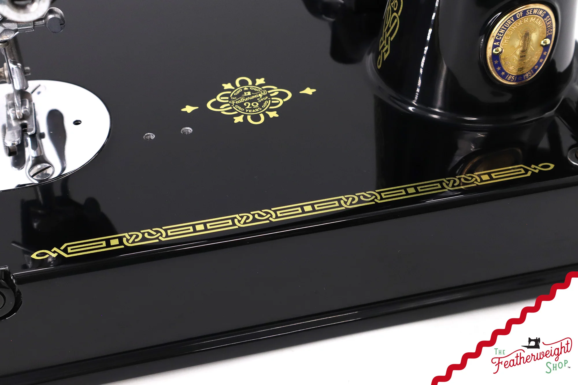 Singer Featherweight 221, Centennial - AJ900*** - Restored Featherweight Shop Edition! - Image 13