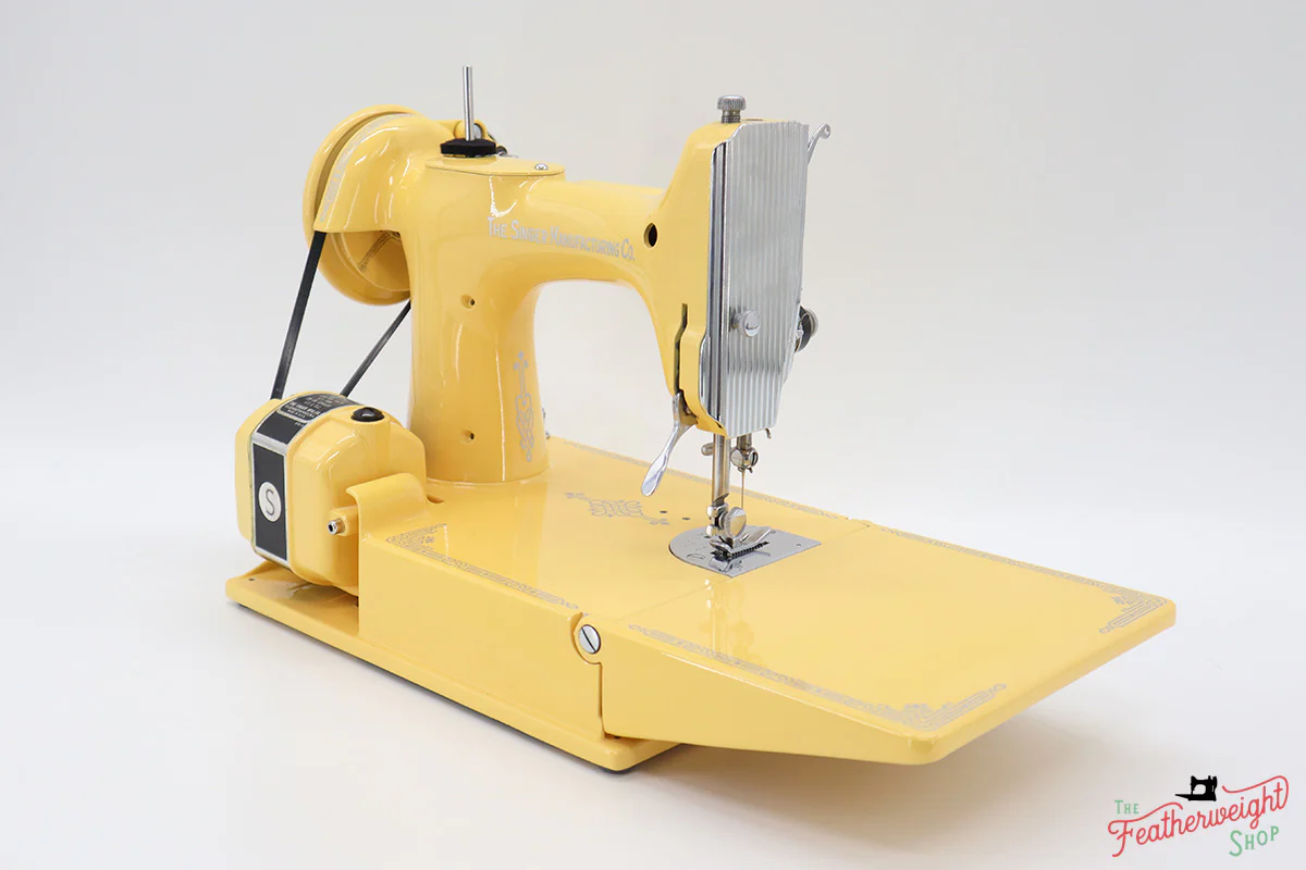 Singer Featherweight 221 Centennial Sewing Machine AK5868** - Fully Restored in Happy Yellow - Image 16